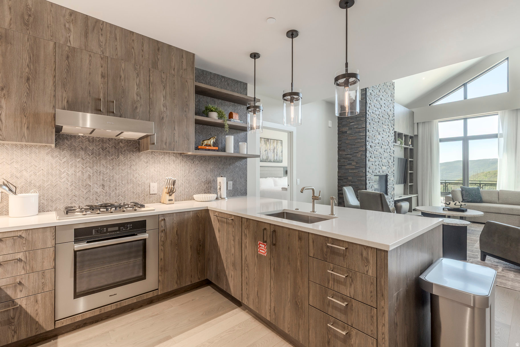 THE RESIDENCES AT GRAND HYATT - Residential