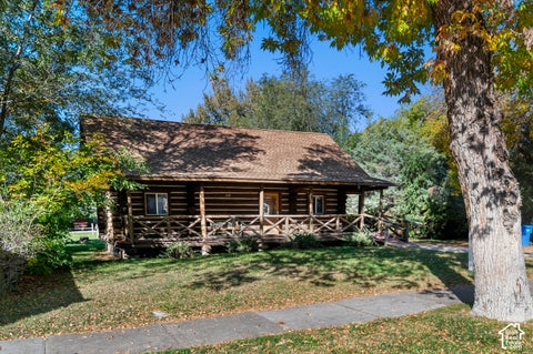 Photo of 56 S 200 W, Farmington, UT 84025 (MLS # 2191709)