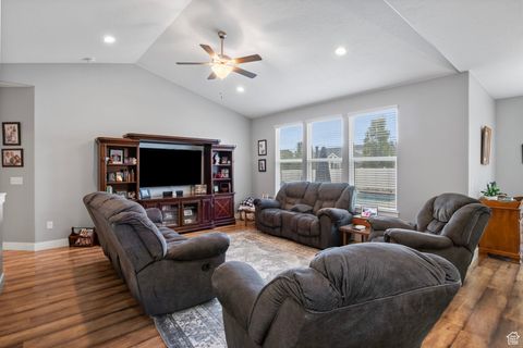 Tiny photo for 924 W 1390 S, Spanish Fork, UT 84660 (MLS # 2118011)