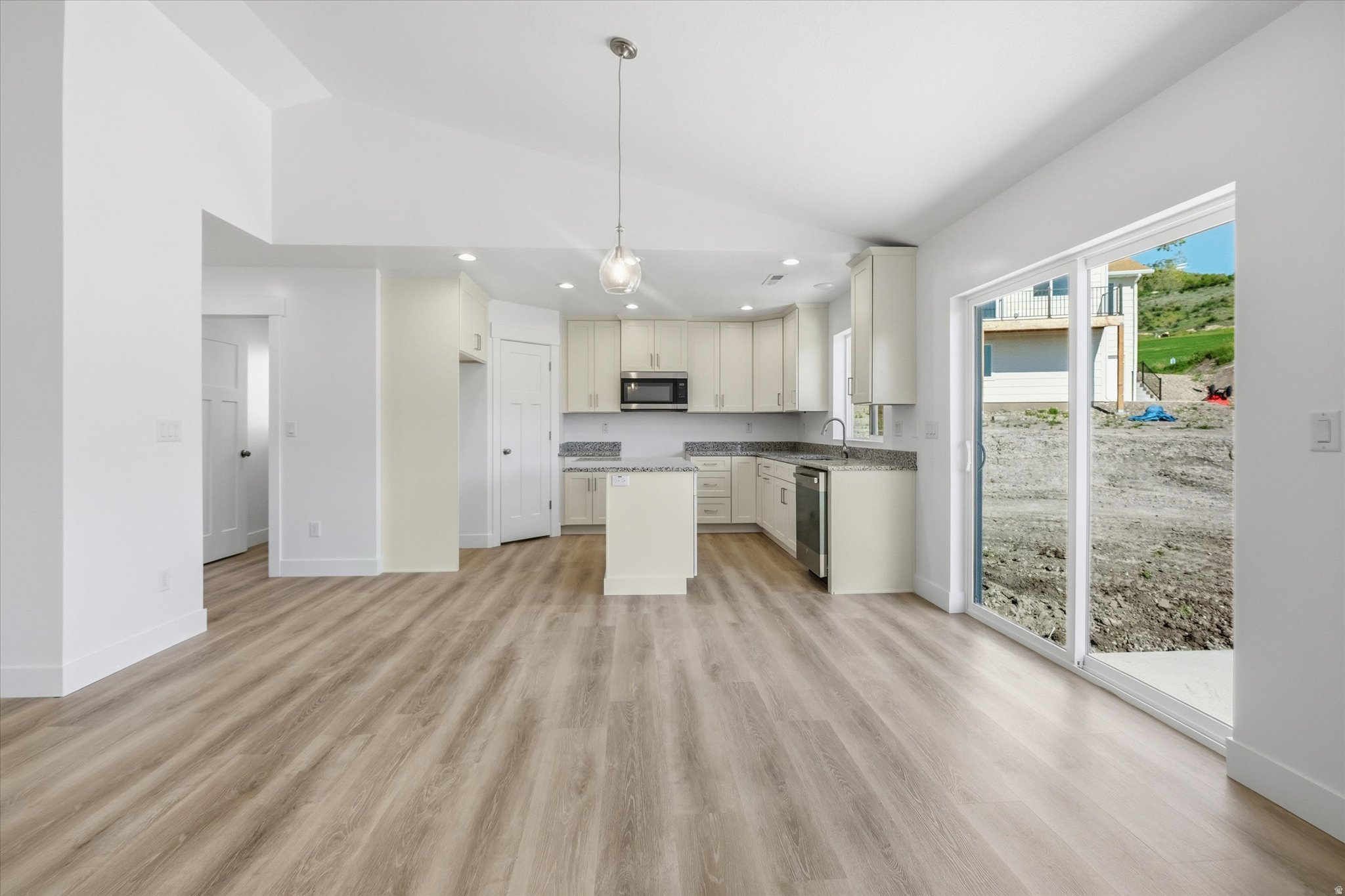 JOHNSON VIEW ESTATES - Residential