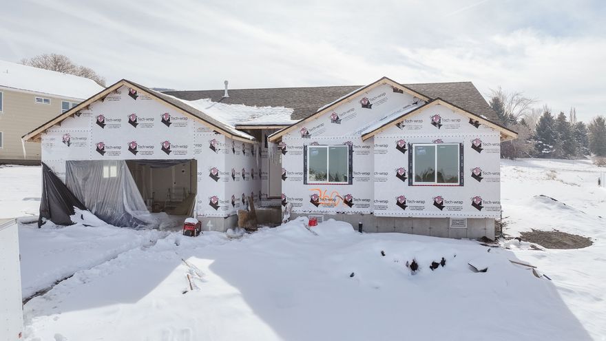 Brand new construction home offering peaceful country living on .34 acres.  You'll love this open concept floor plan featuring three bedrooms, two full baths, stylish kitchen, and spacious family room.    Reach out now to make certain selections and color choices.