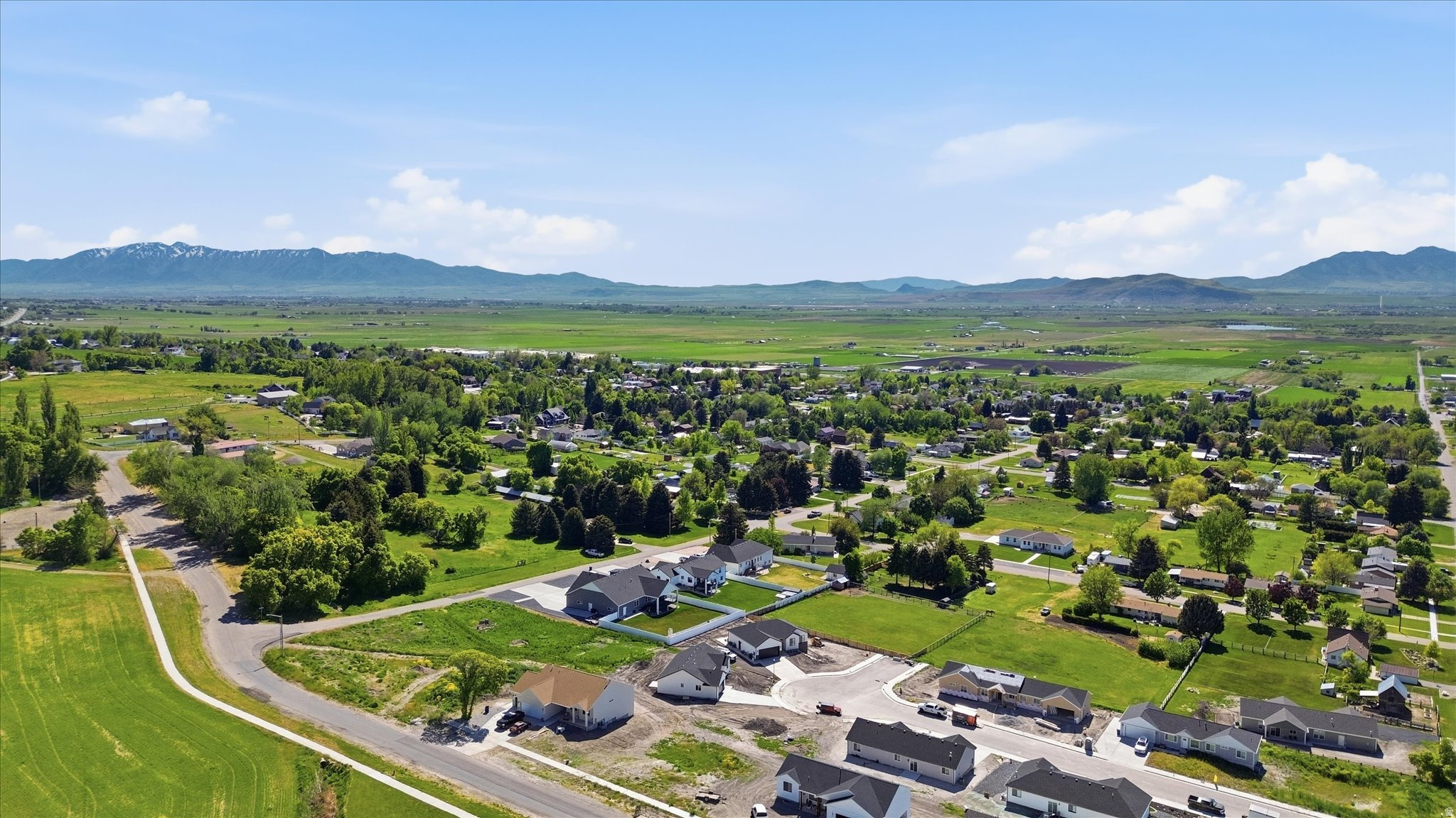 JOHNSON VIEW ESTATES - Residential