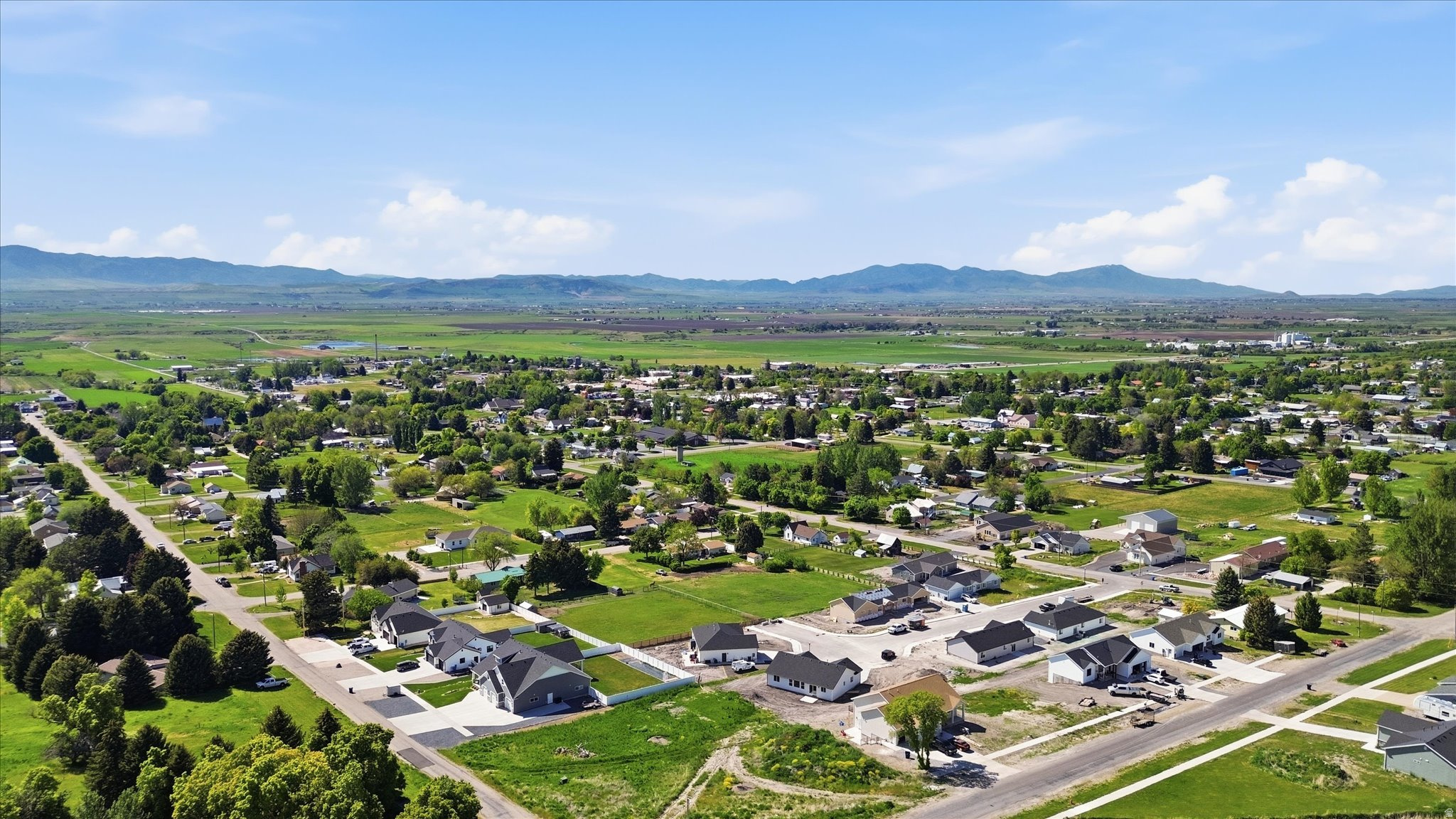 JOHNSON VIEW ESTATES - Residential