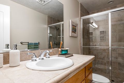 Tiny photo for 3252 SUNSET HOLLOW DR, Bountiful, UT 84010 (MLS # 2149366)