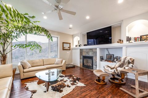 Tiny photo for 3252 SUNSET HOLLOW DR, Bountiful, UT 84010 (MLS # 2149366)