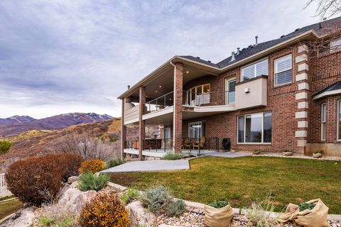 Tiny photo for 3252 SUNSET HOLLOW DR, Bountiful, UT 84010 (MLS # 2149366)