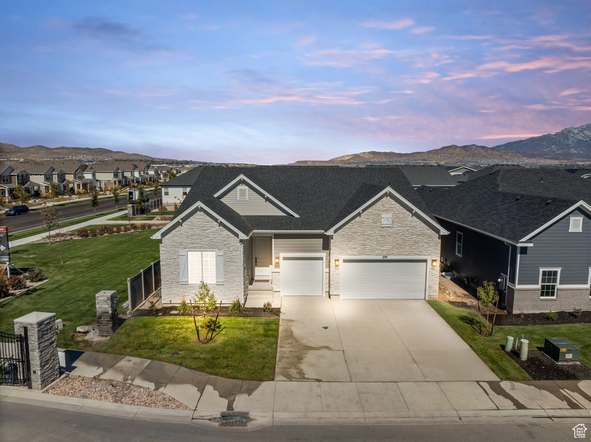 SPRINGS VILLAGE AT WANDER - Residential