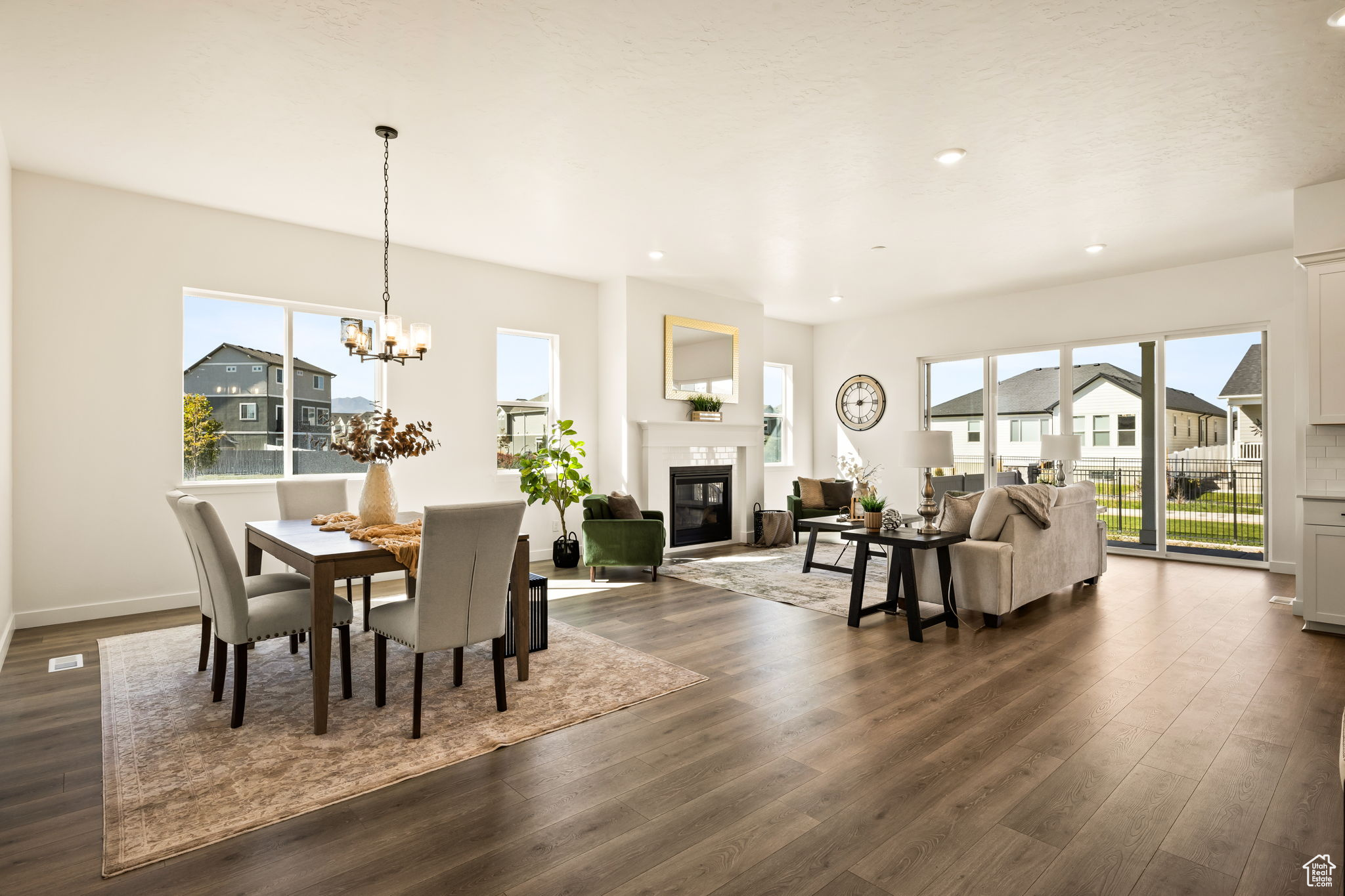 SPRINGS VILLAGE AT WANDER - Residential