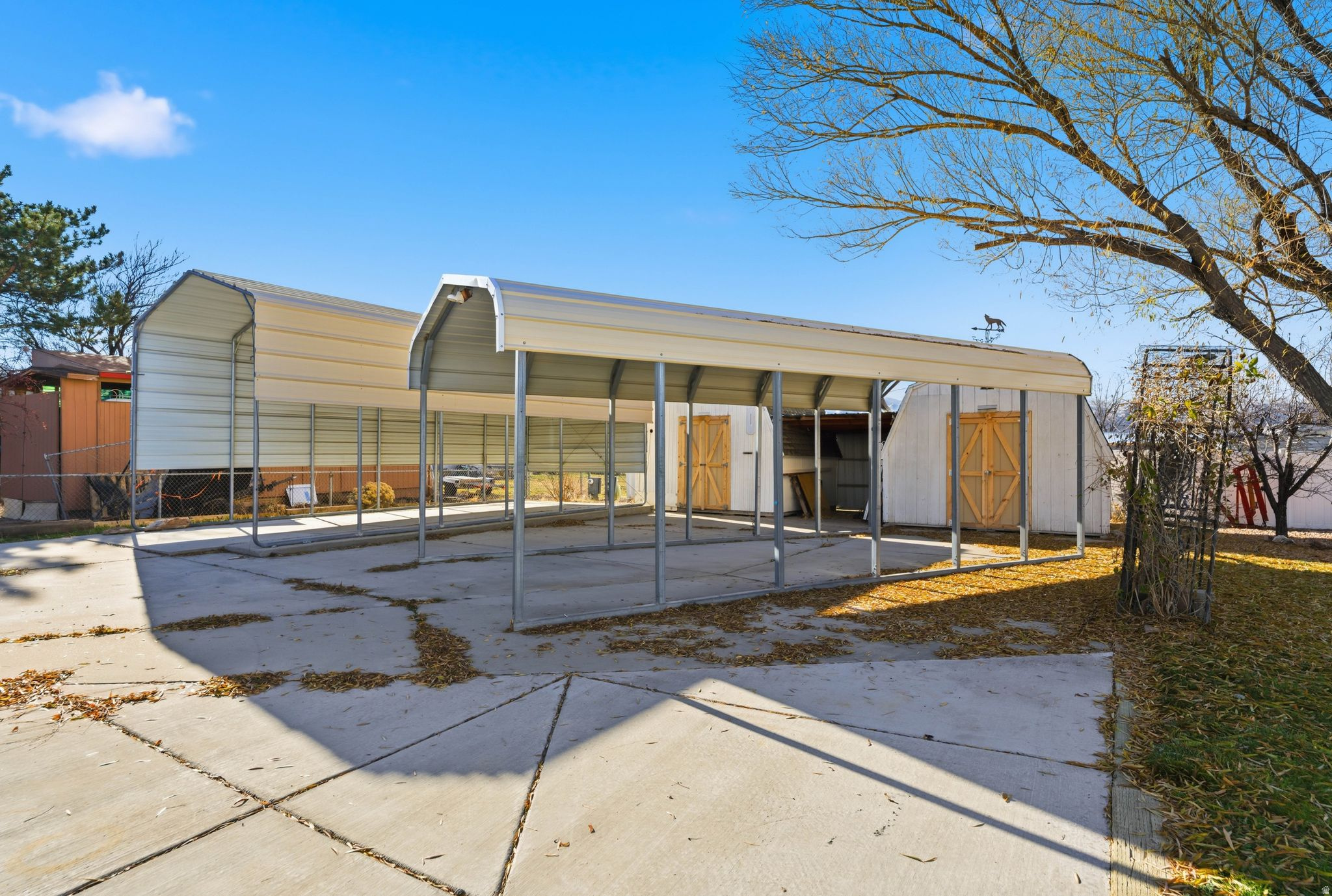 WESTLAND - Residential