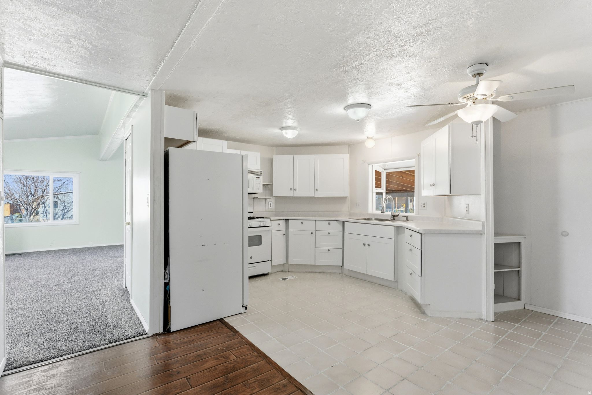 WESTLAND - Residential