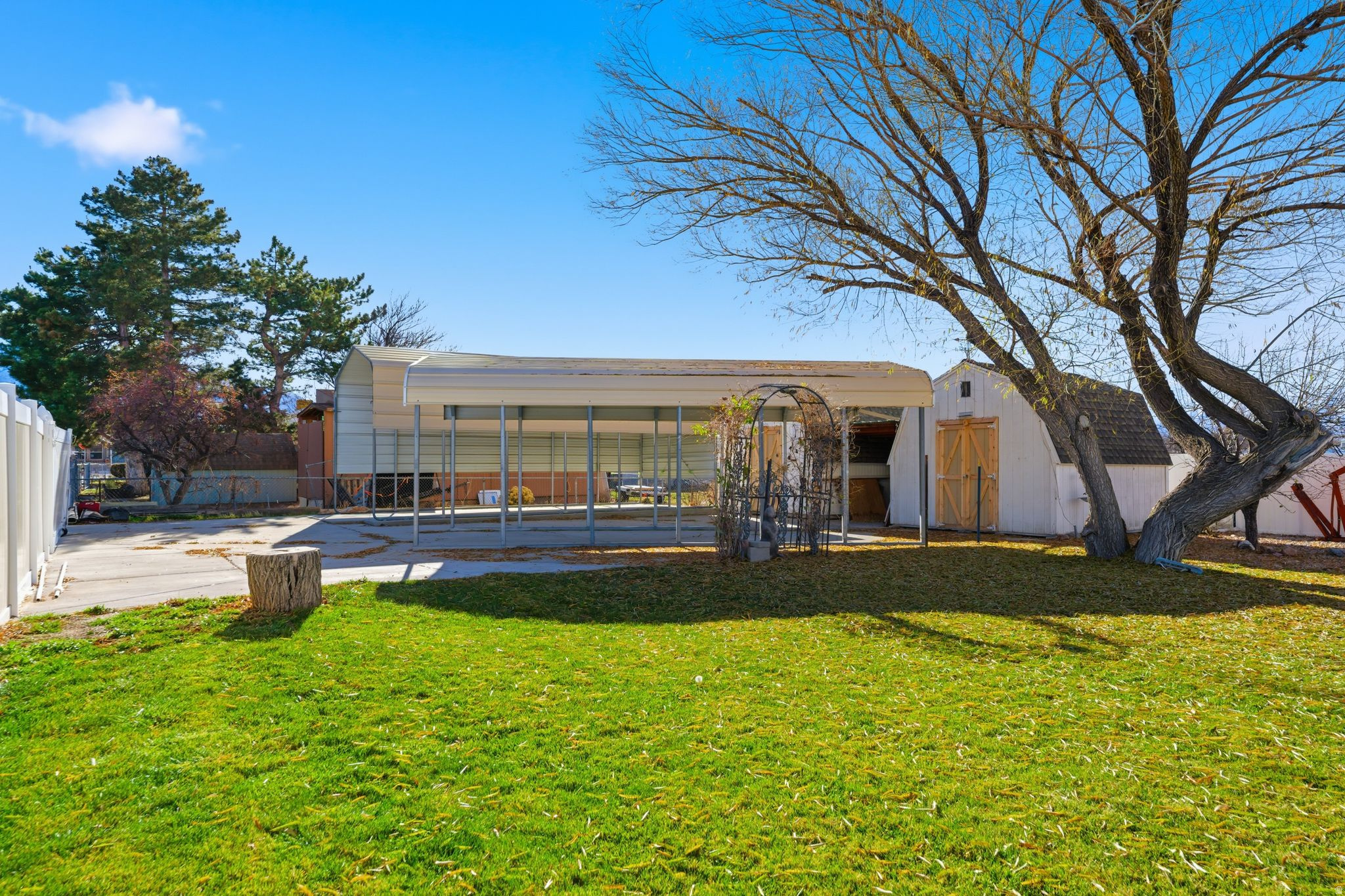 WESTLAND - Residential