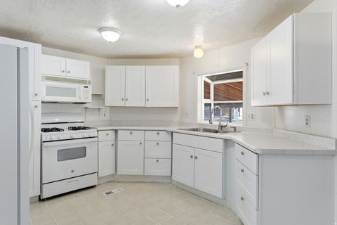 Tiny photo for 450 S CONCORD DR W, Tooele, UT 84074 (MLS # 2126521)