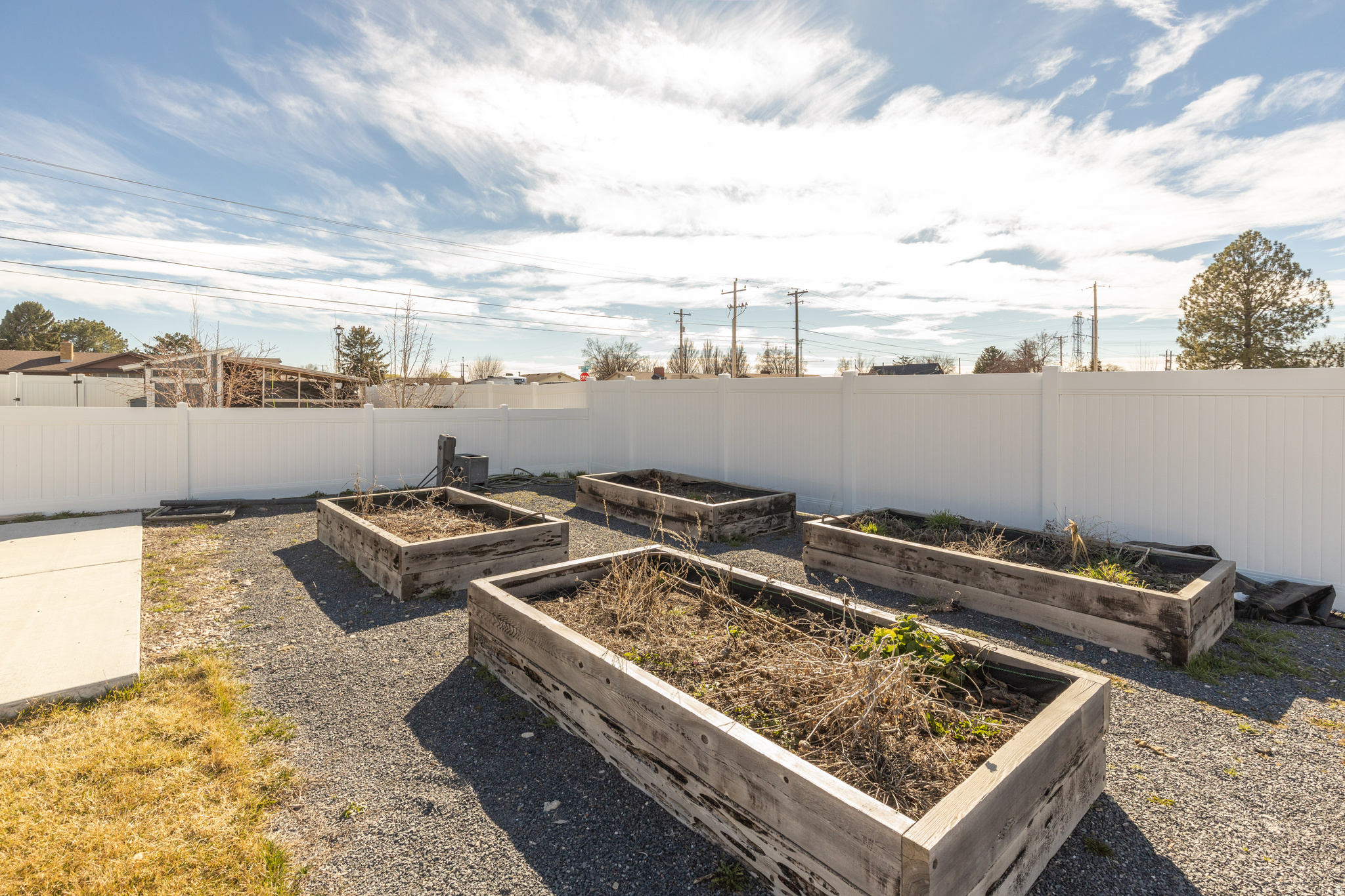 SUNSET MEADOWS - Residential