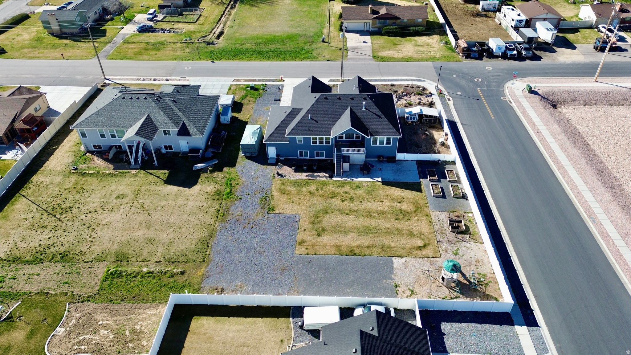 SUNSET MEADOWS - Residential