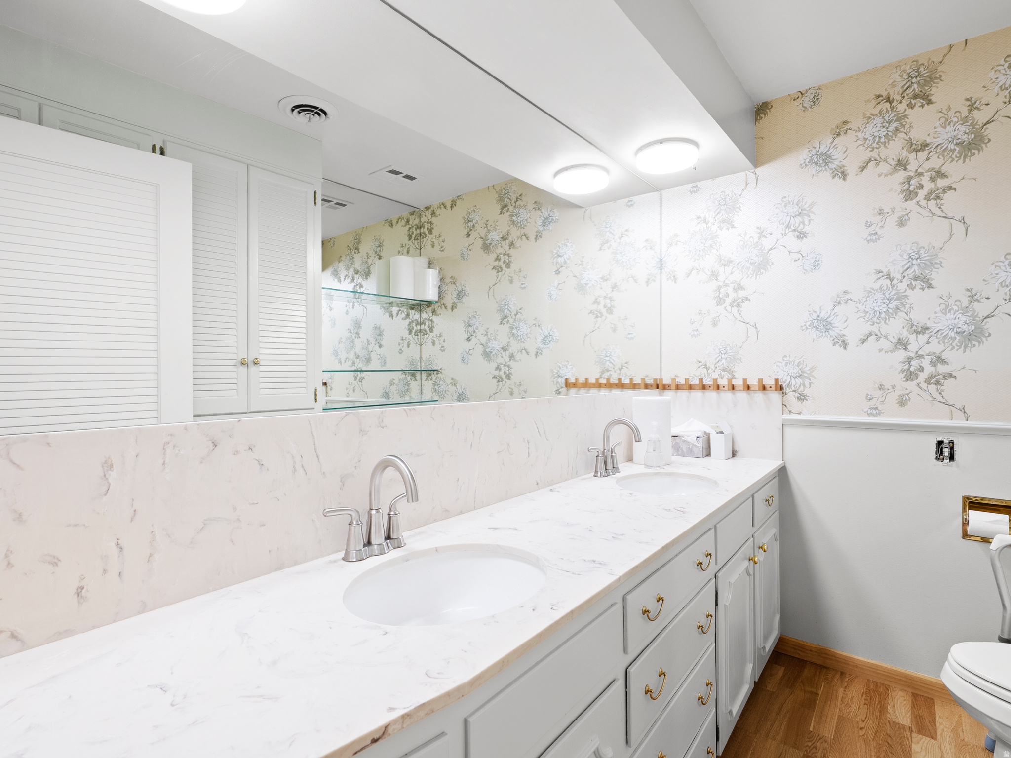 NORTHCREST - Residential