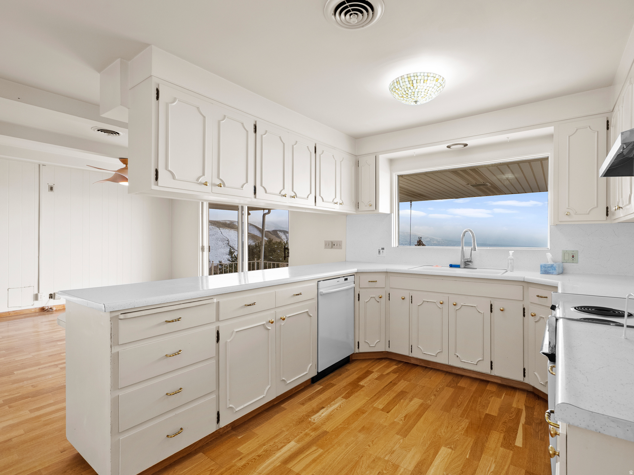 NORTHCREST - Residential