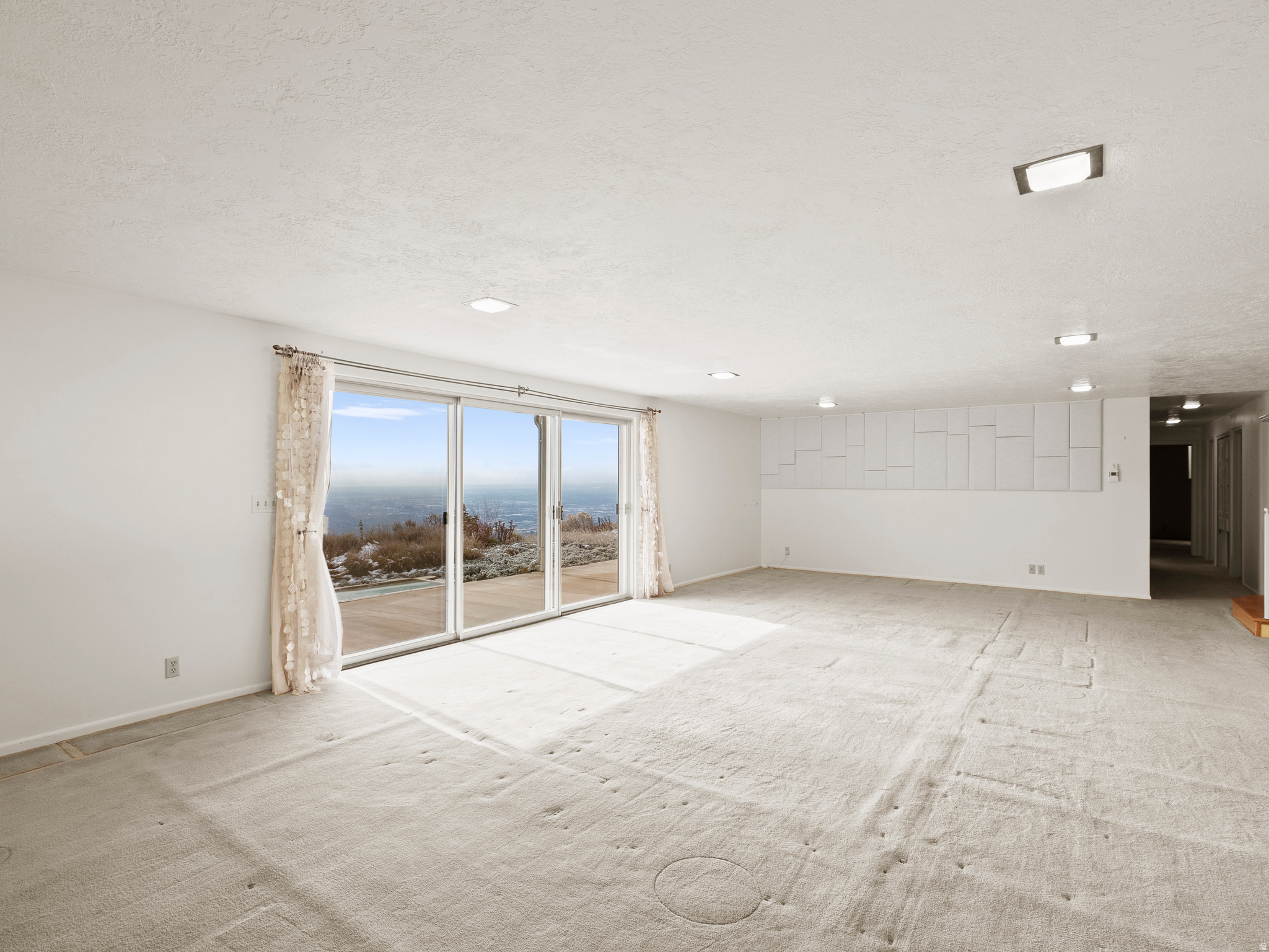 NORTHCREST - Residential