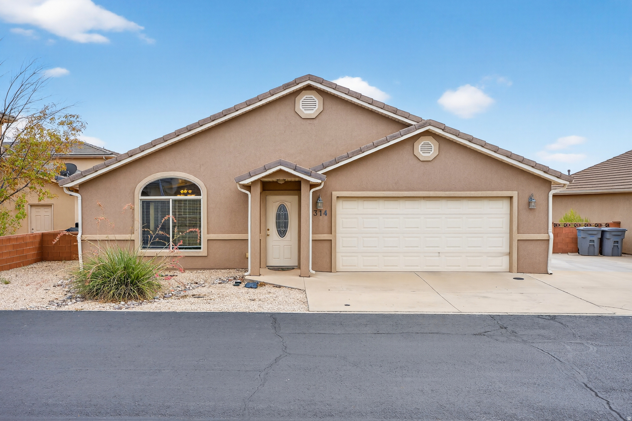 ENGLISH OAKS EST 1 AMD - Residential