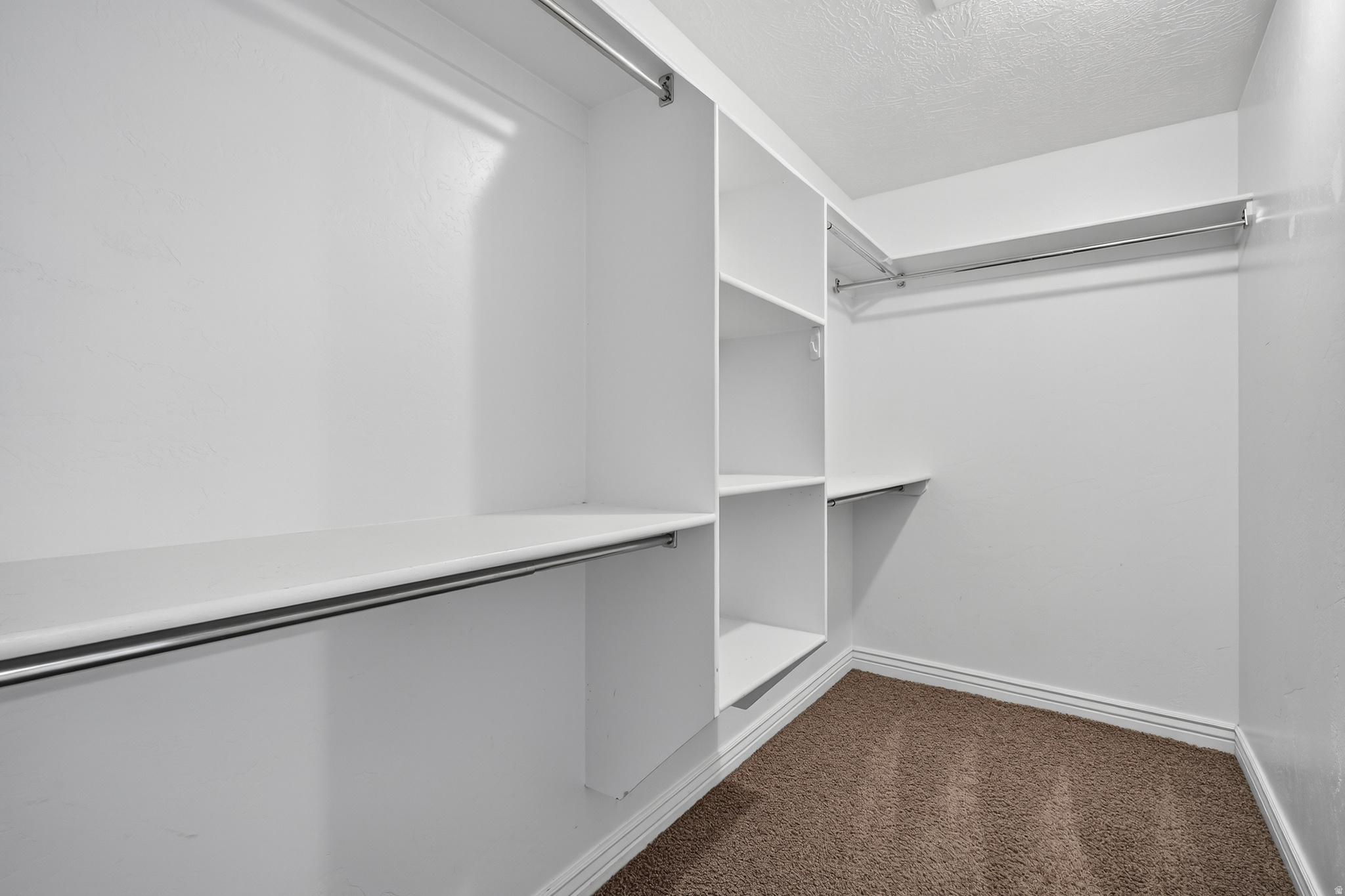 ENGLISH OAKS EST 1 AMD - Residential