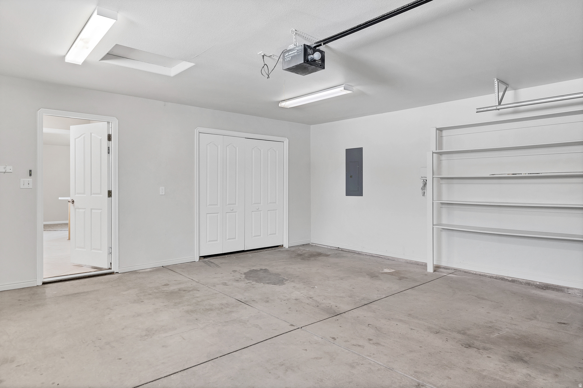 BLOOMINGTON HILLS 12 - Residential