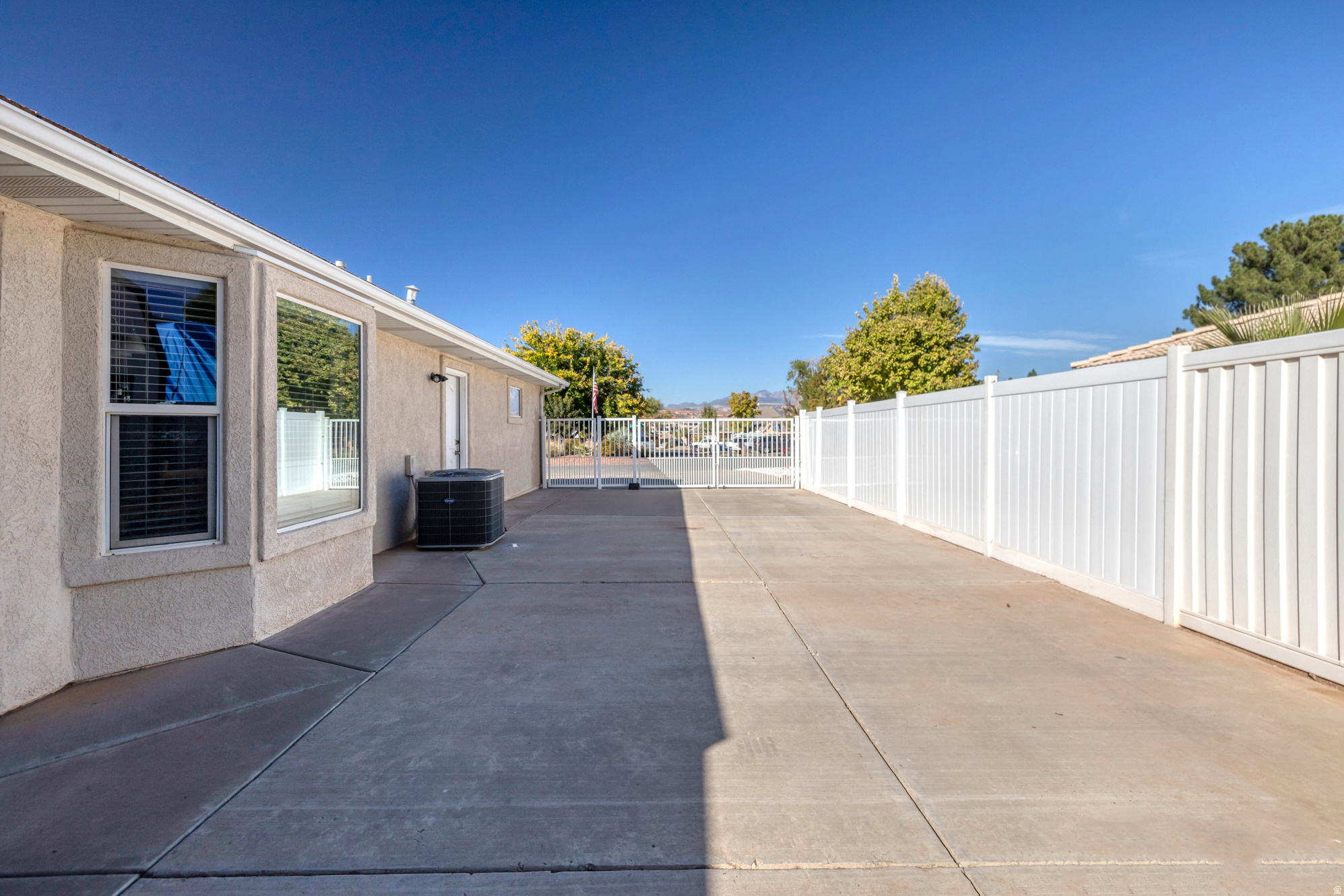 BLOOMINGTON HILLS 12 - Residential