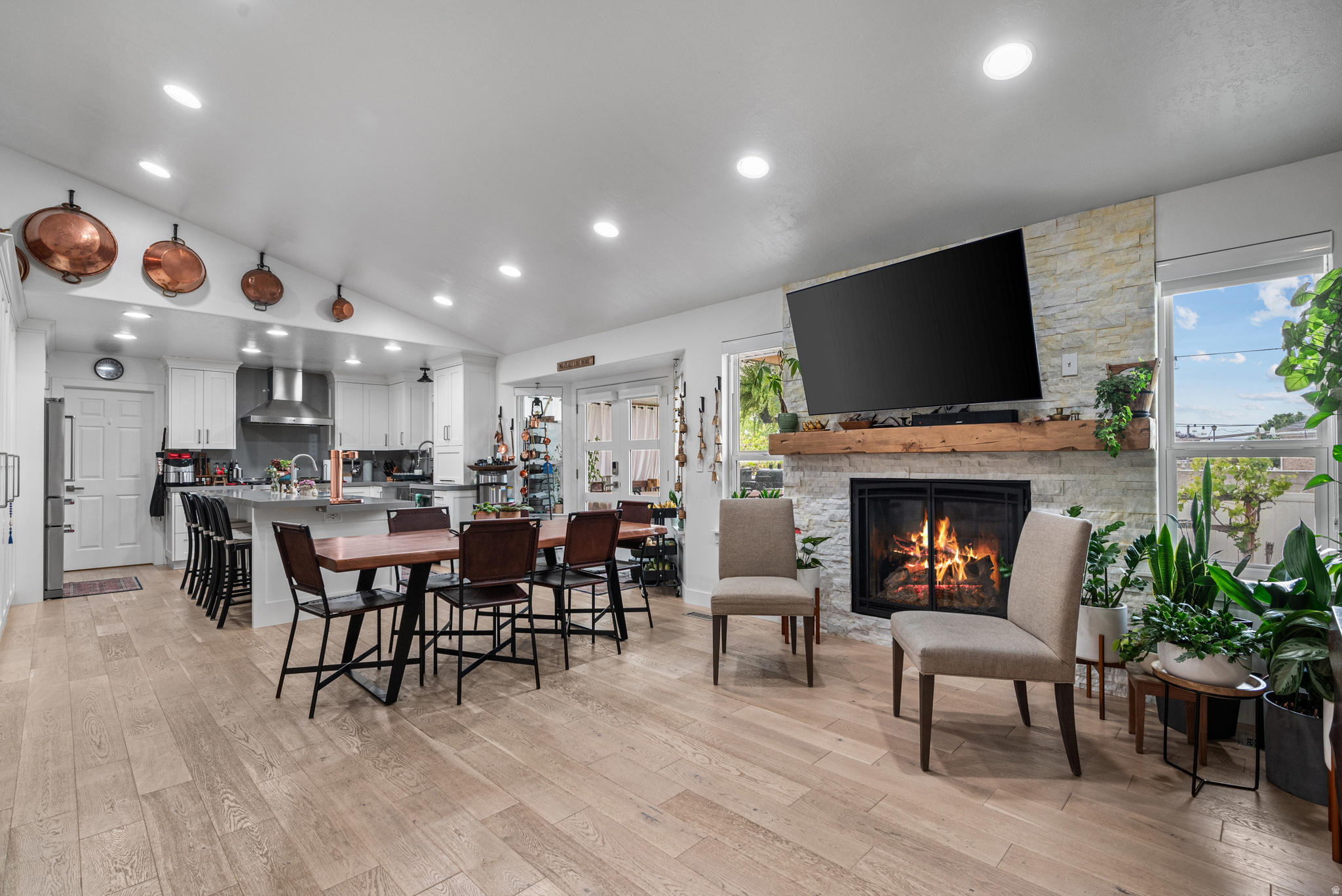 HIDDEN SPRING COVE - Residential