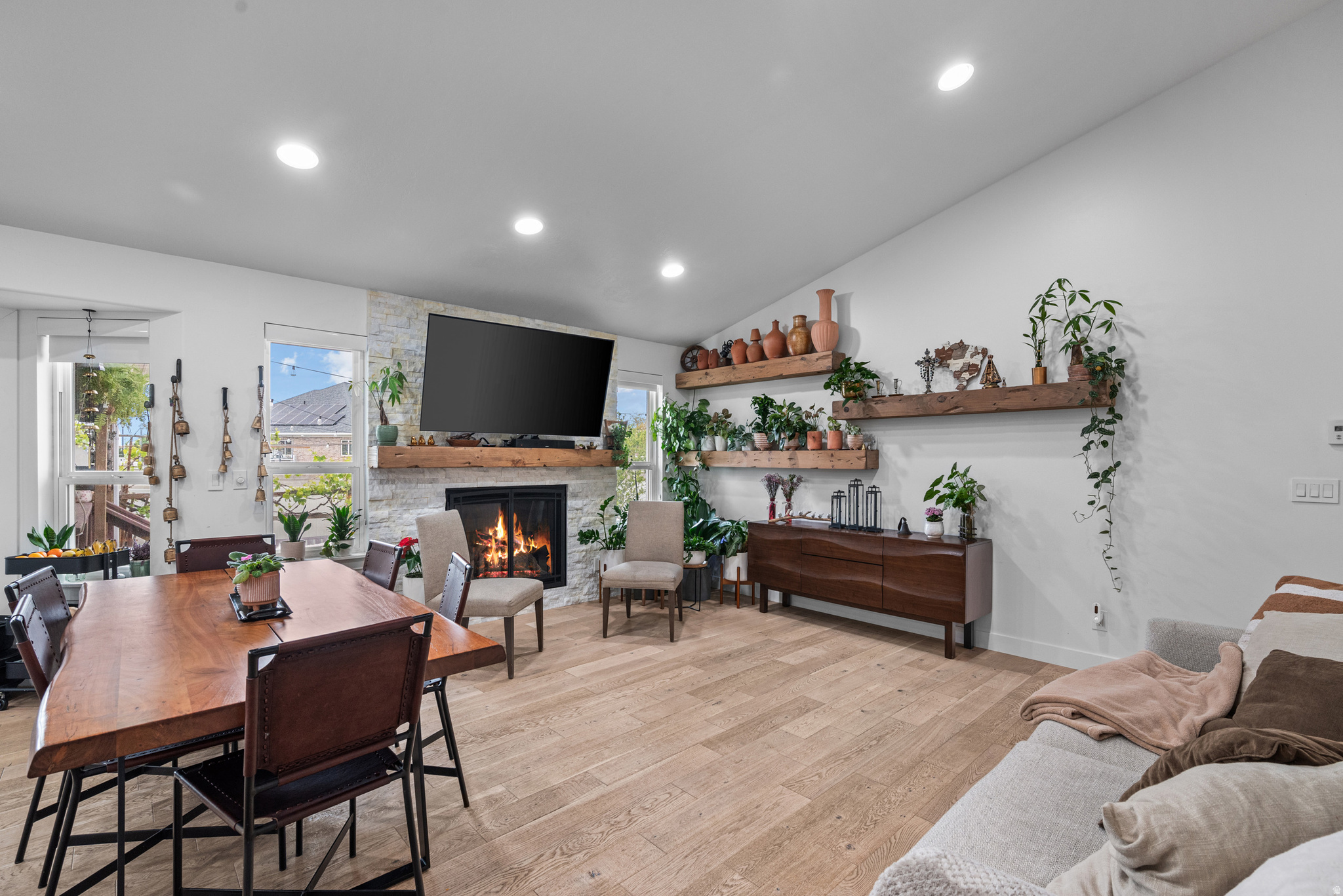 HIDDEN SPRING COVE - Residential