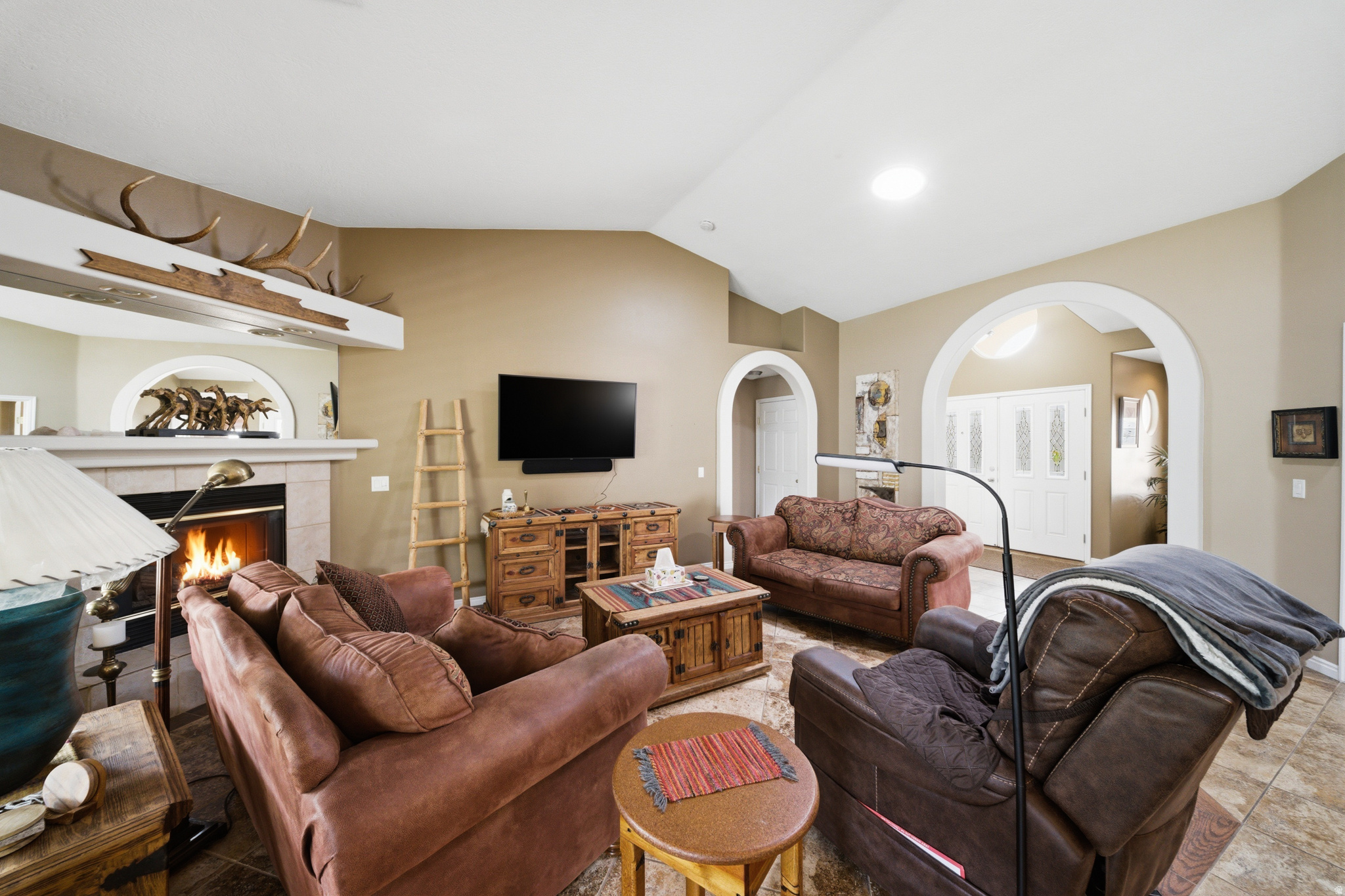 SILVERCREEK TH 1 AMD - Residential