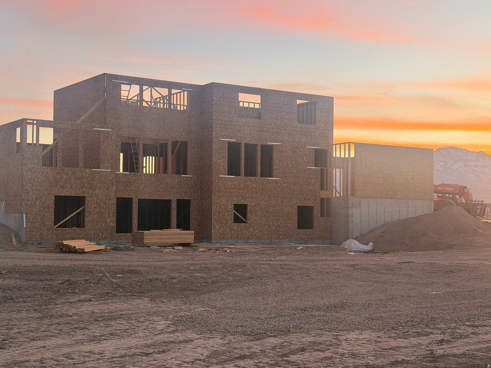 HERITAGE FARMS - Residential