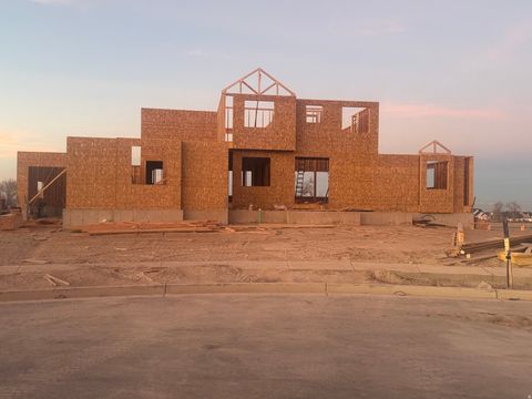 Tiny photo for 521 E GILMOUR ST #121, Grantsville, UT 84029 (MLS # 2135169)