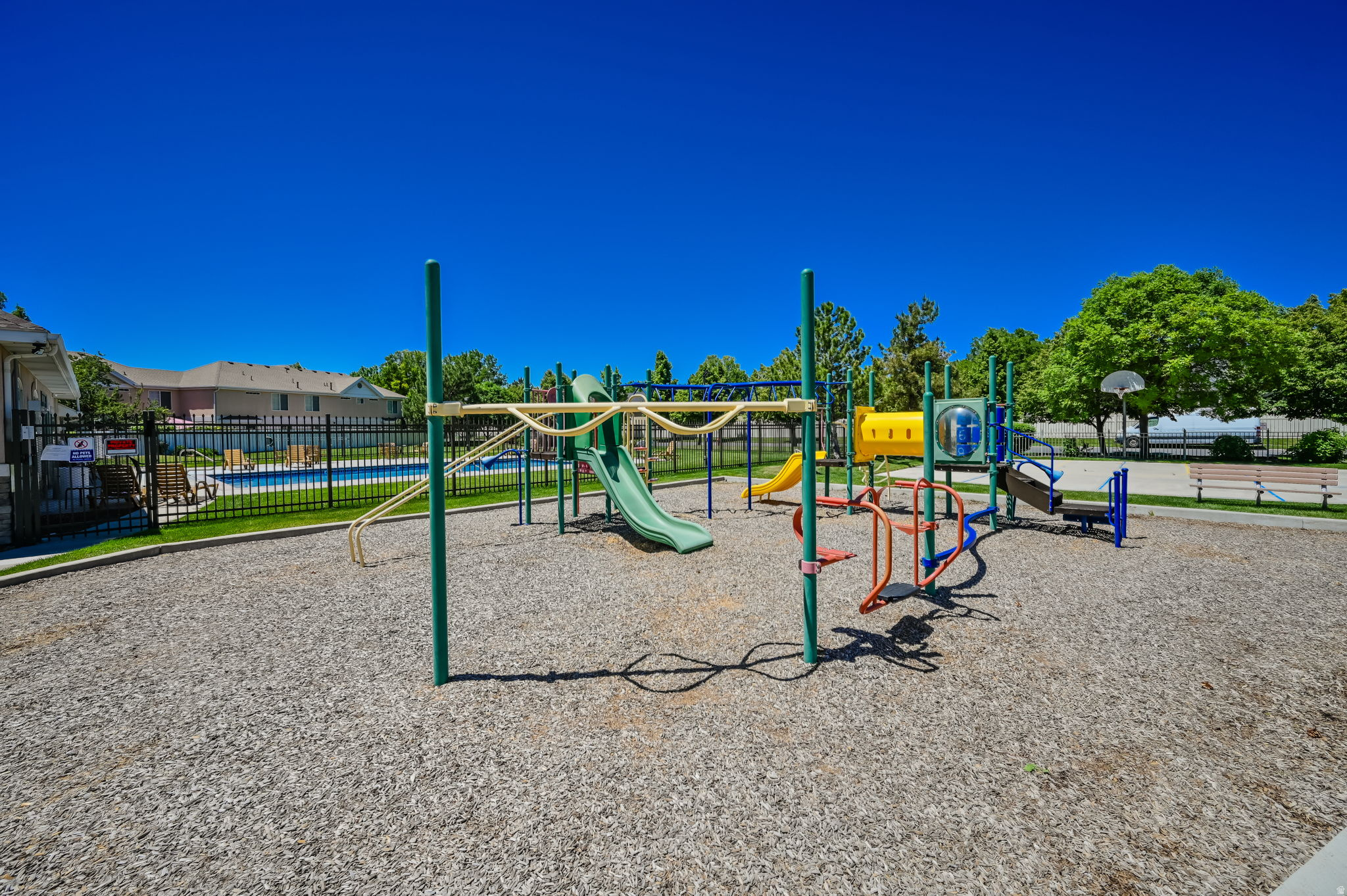 SOUTH WILLOW CREEK - Residential Lease