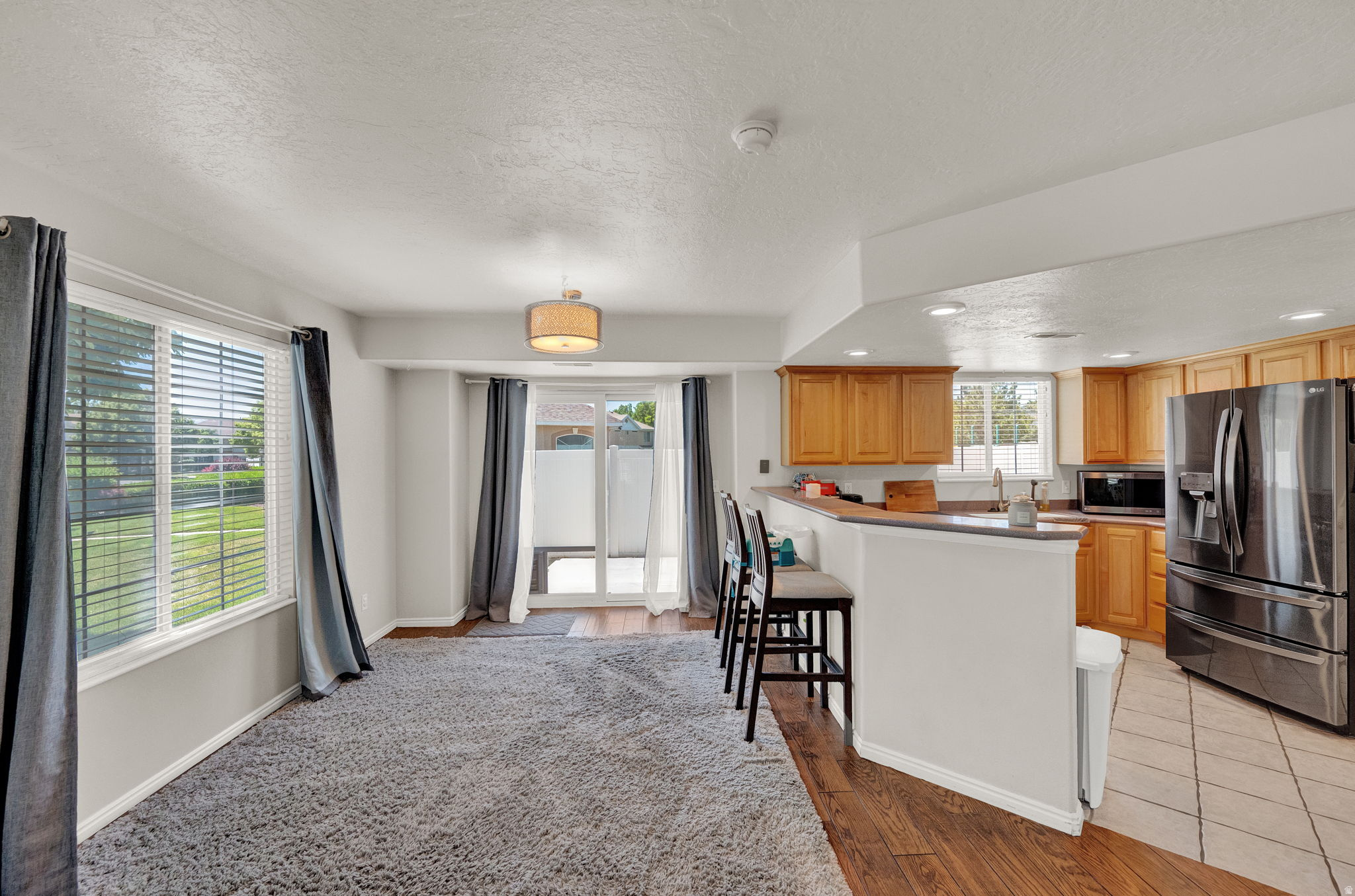 SOUTH WILLOW CREEK - Residential Lease