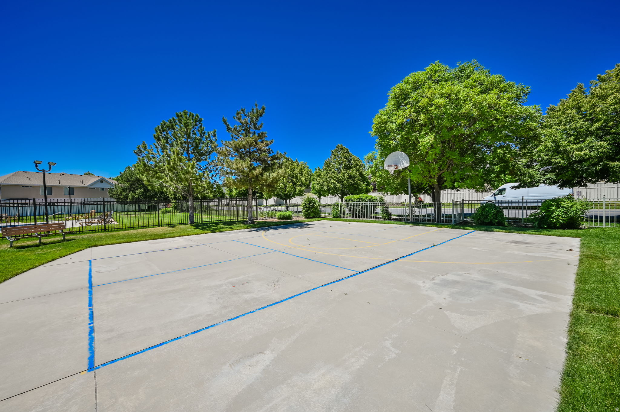 SOUTH WILLOW CREEK - Residential Lease