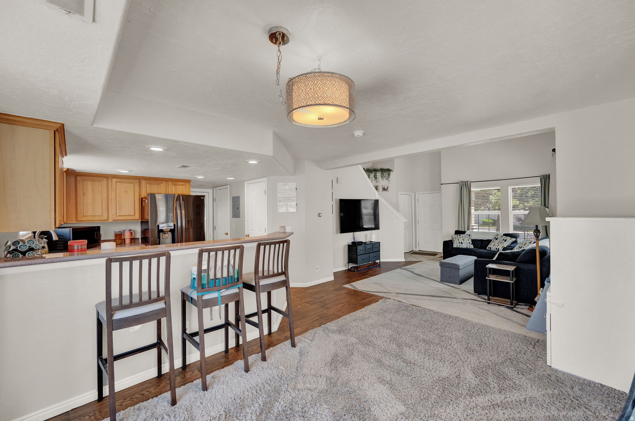 SOUTH WILLOW CREEK - Residential Lease