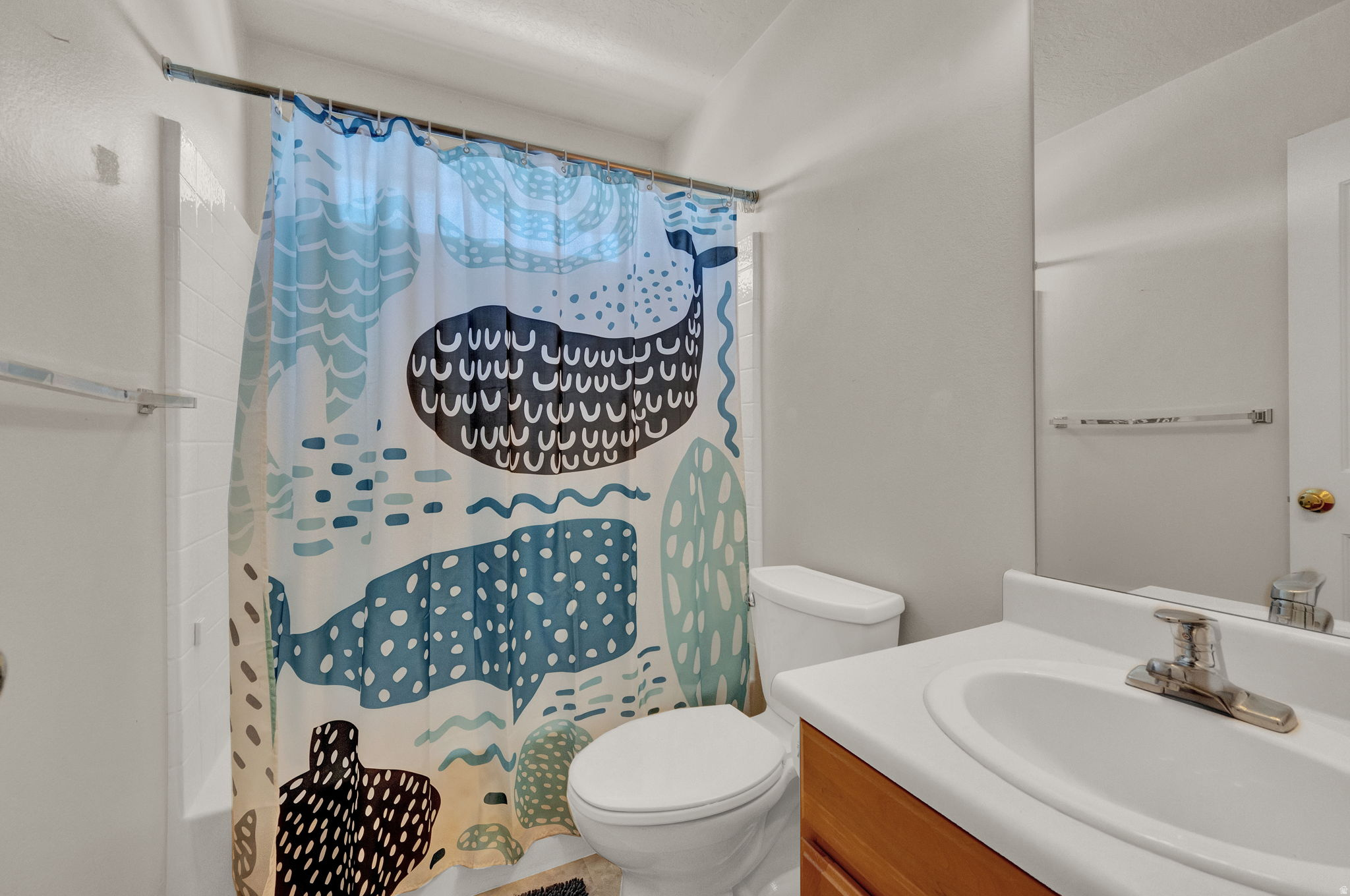 SOUTH WILLOW CREEK - Residential Lease