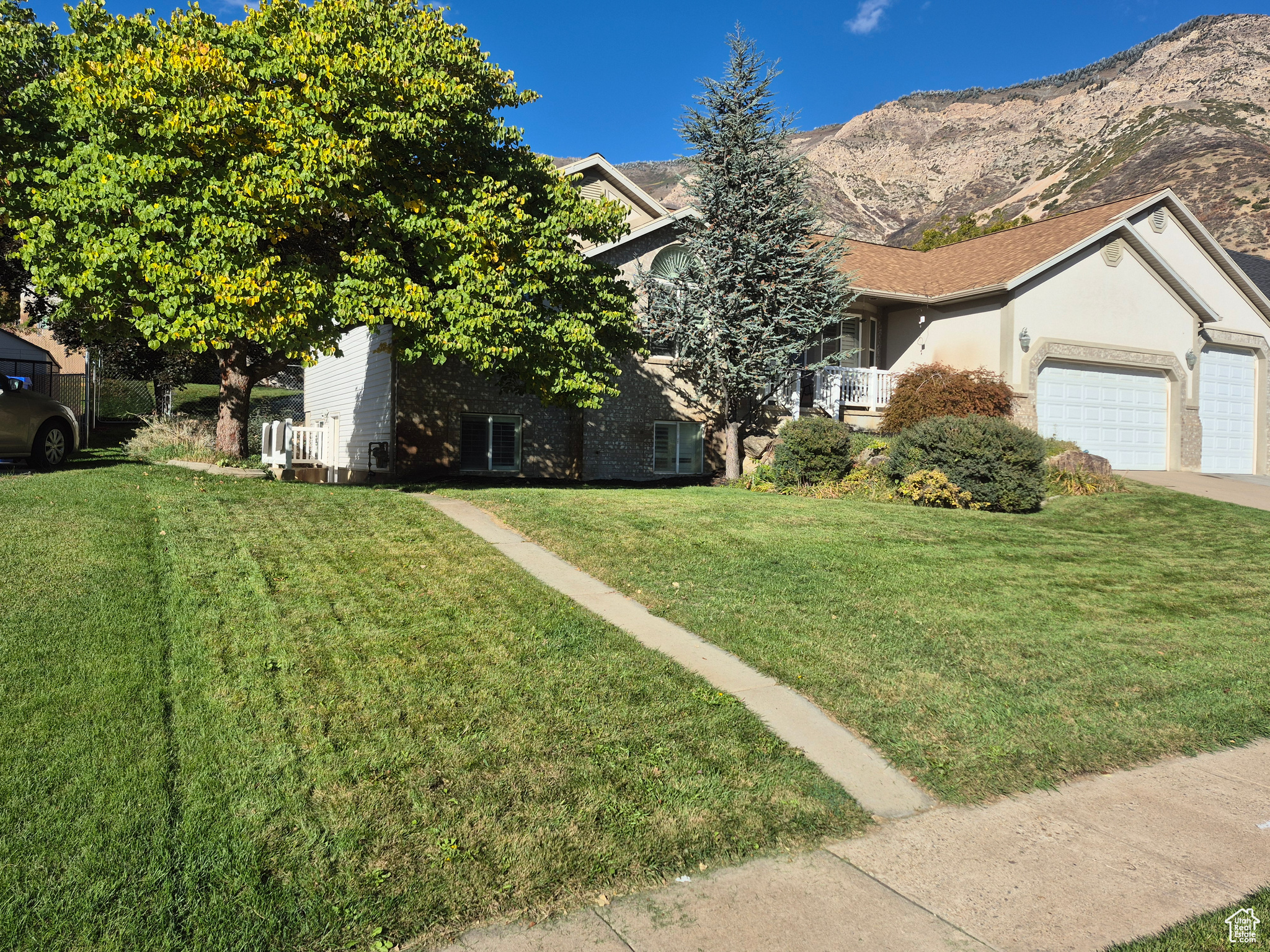 NORTH POINTE - Residential