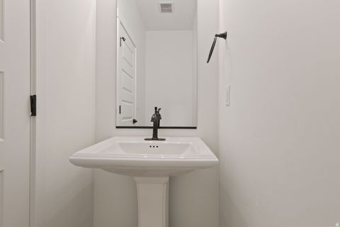 Tiny photo for 11586 S NIMITZ DR, South Jordan, UT 84009 (MLS # 2120826)