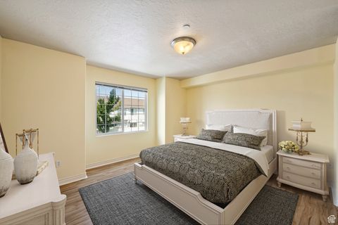 Tiny photo for 164 E SPENCER PEAK WAY S #A6, Draper, UT 84020 (MLS # 2110711)