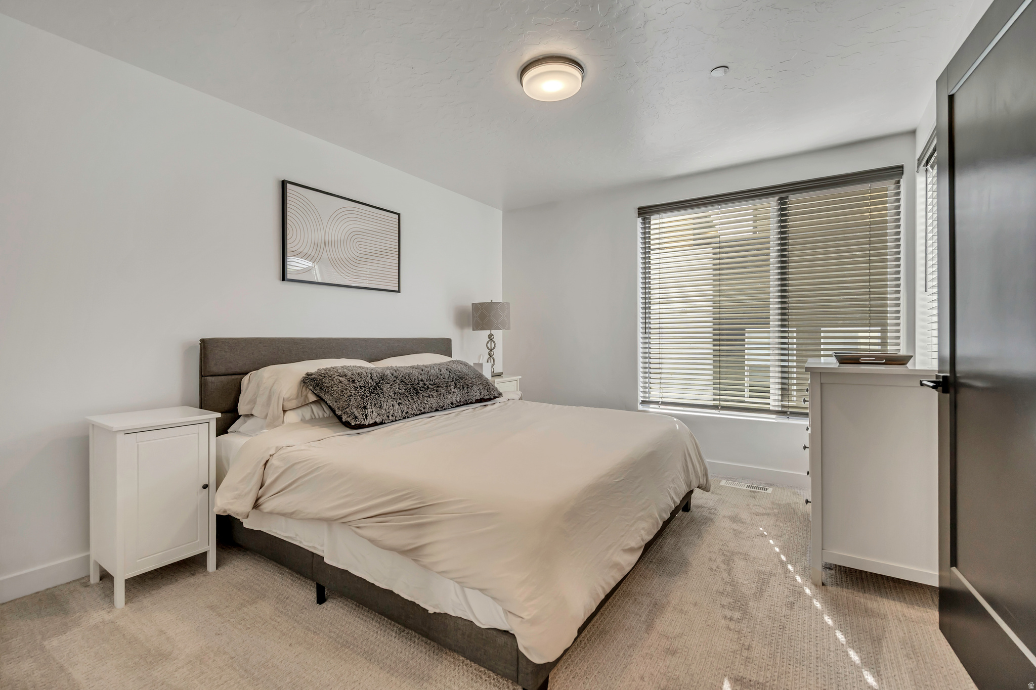 THE MARY - Residential