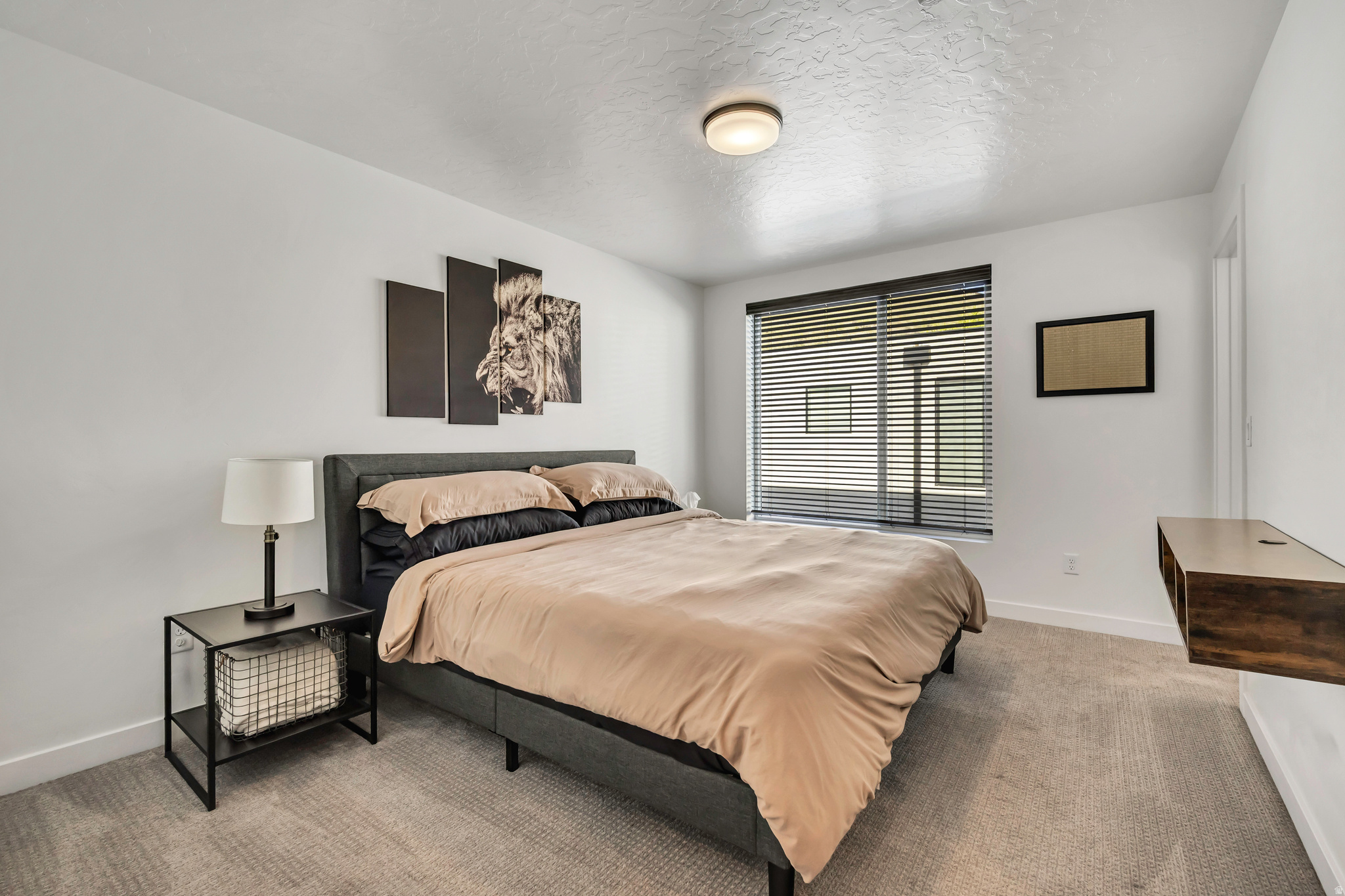 THE MARY - Residential