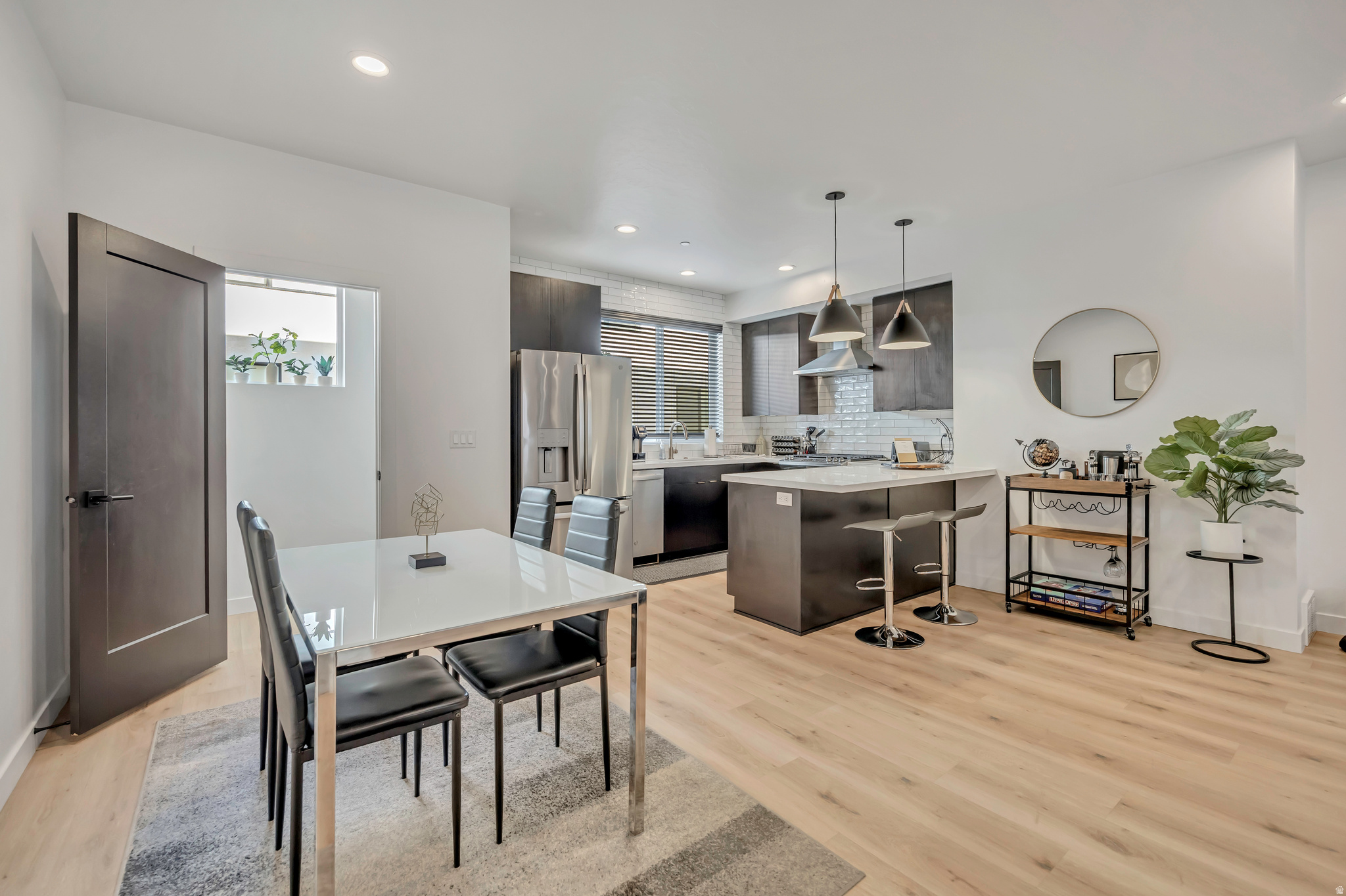 THE MARY - Residential