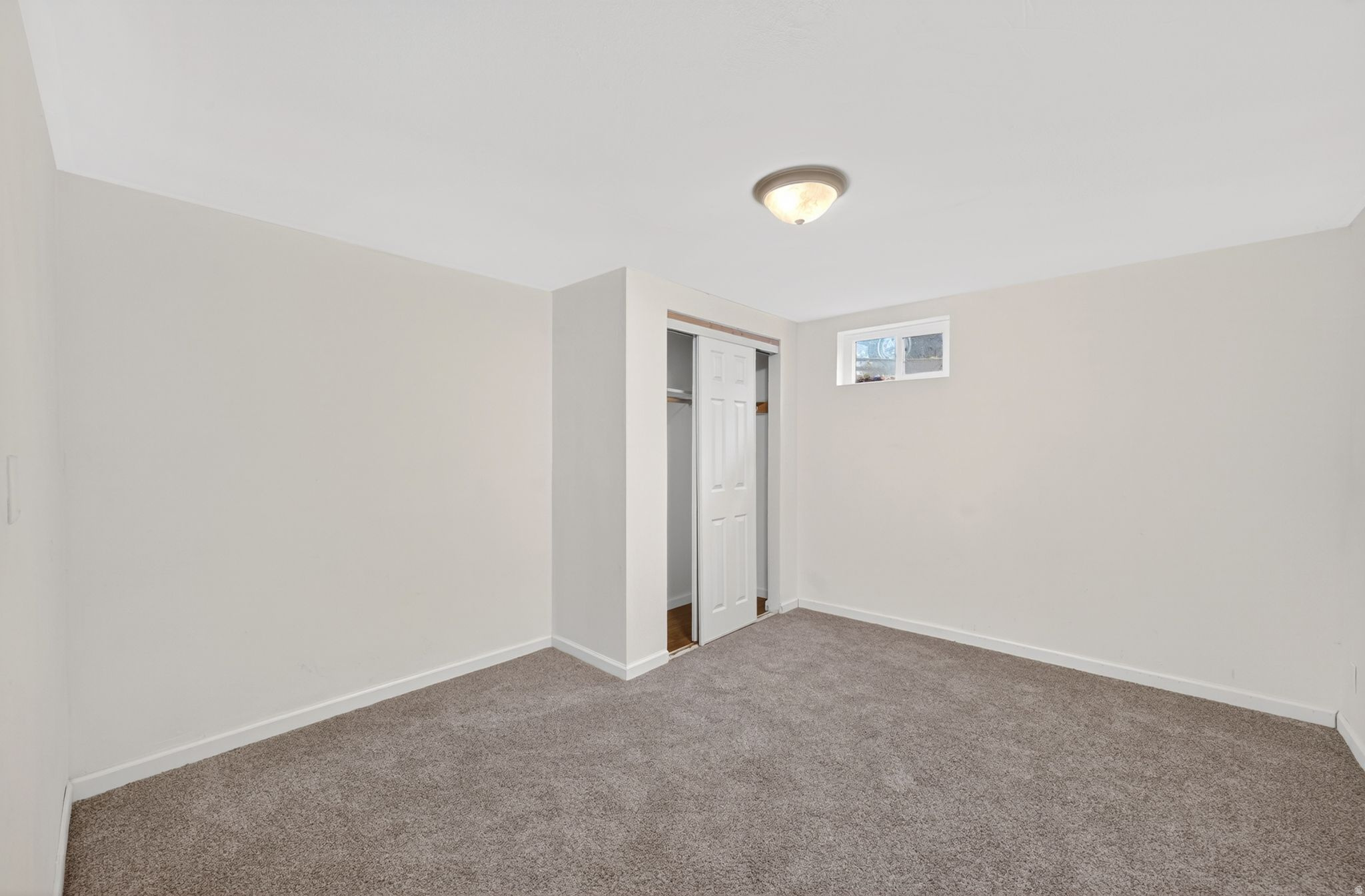 CAMELOT - Residential