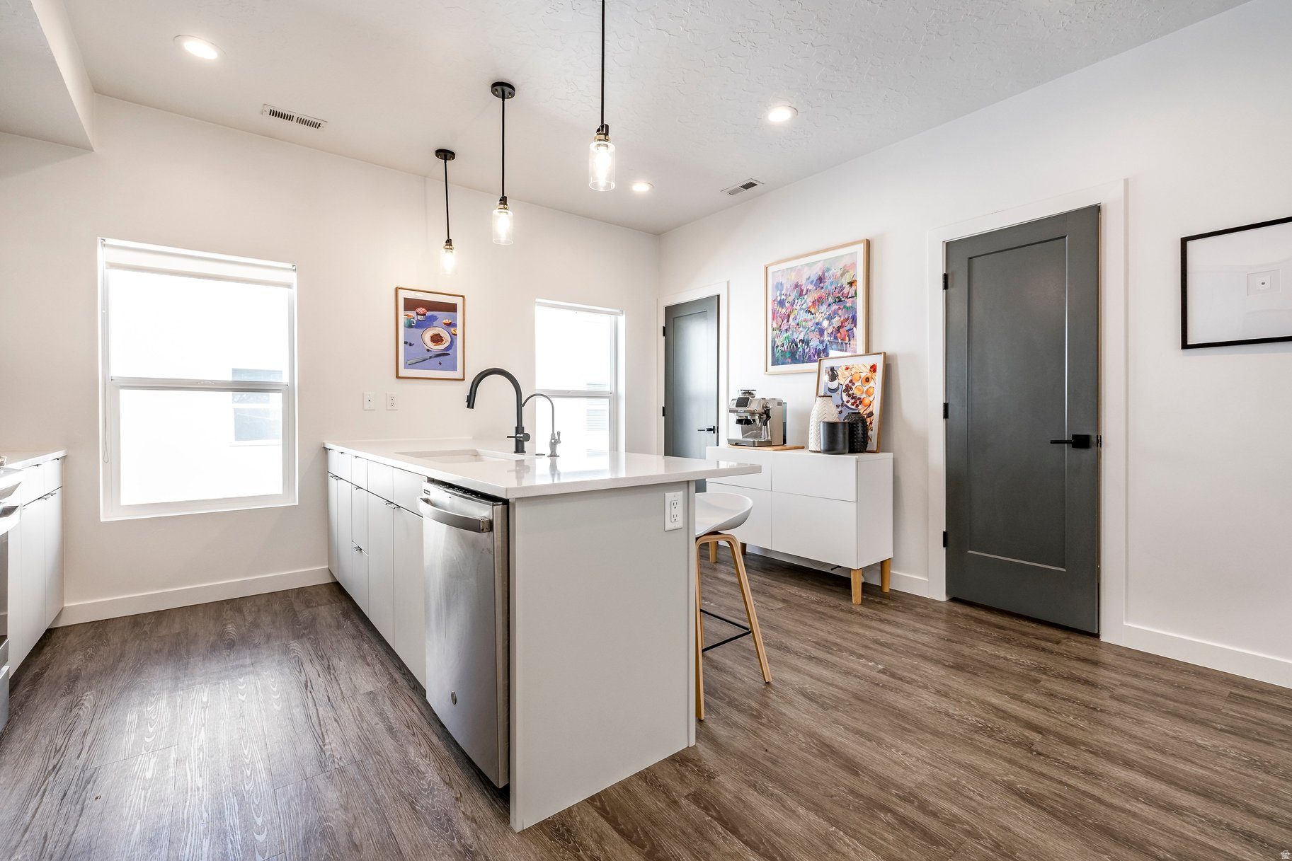 WINNIE - Residential