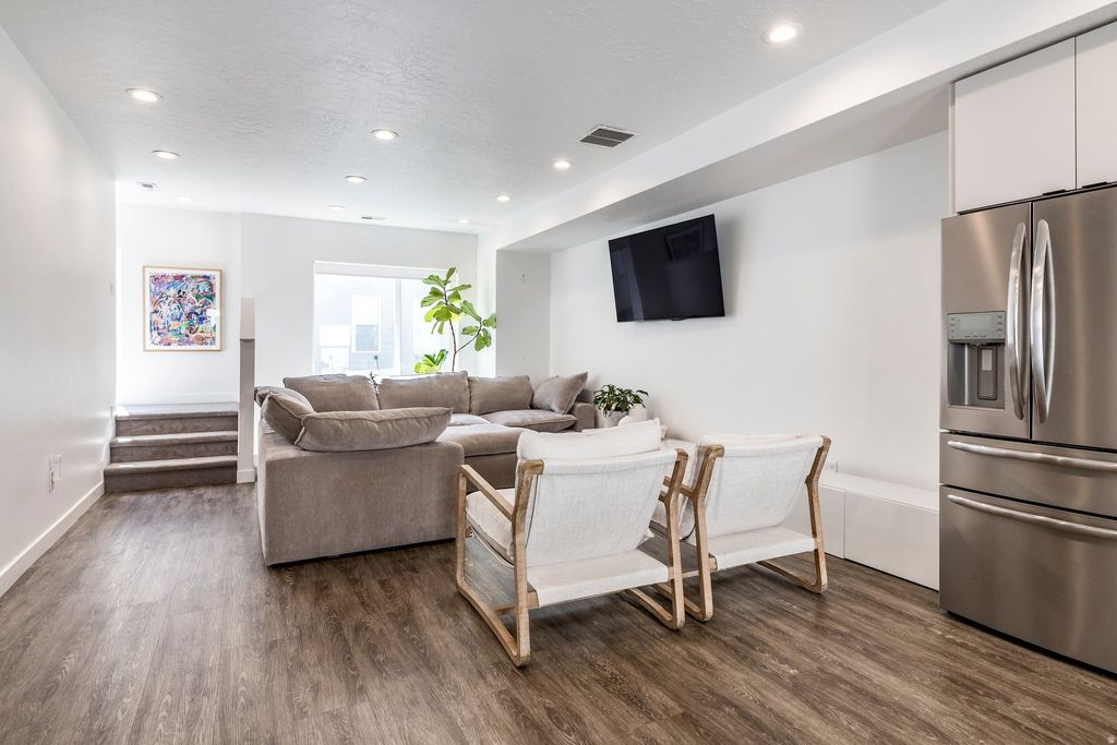 Photo of 620 N ORCHARD DR #30, North Salt Lake, UT 84010 (MLS # 2145445)