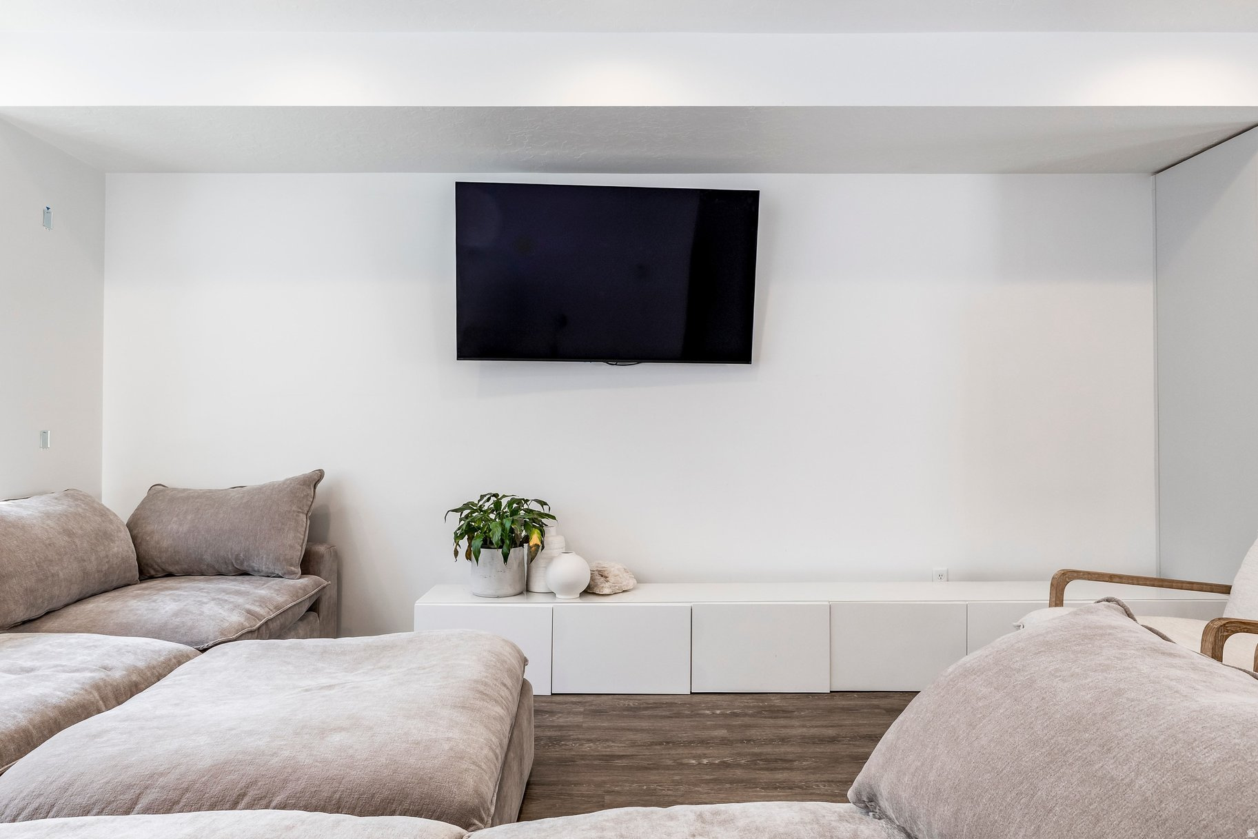 WINNIE - Residential