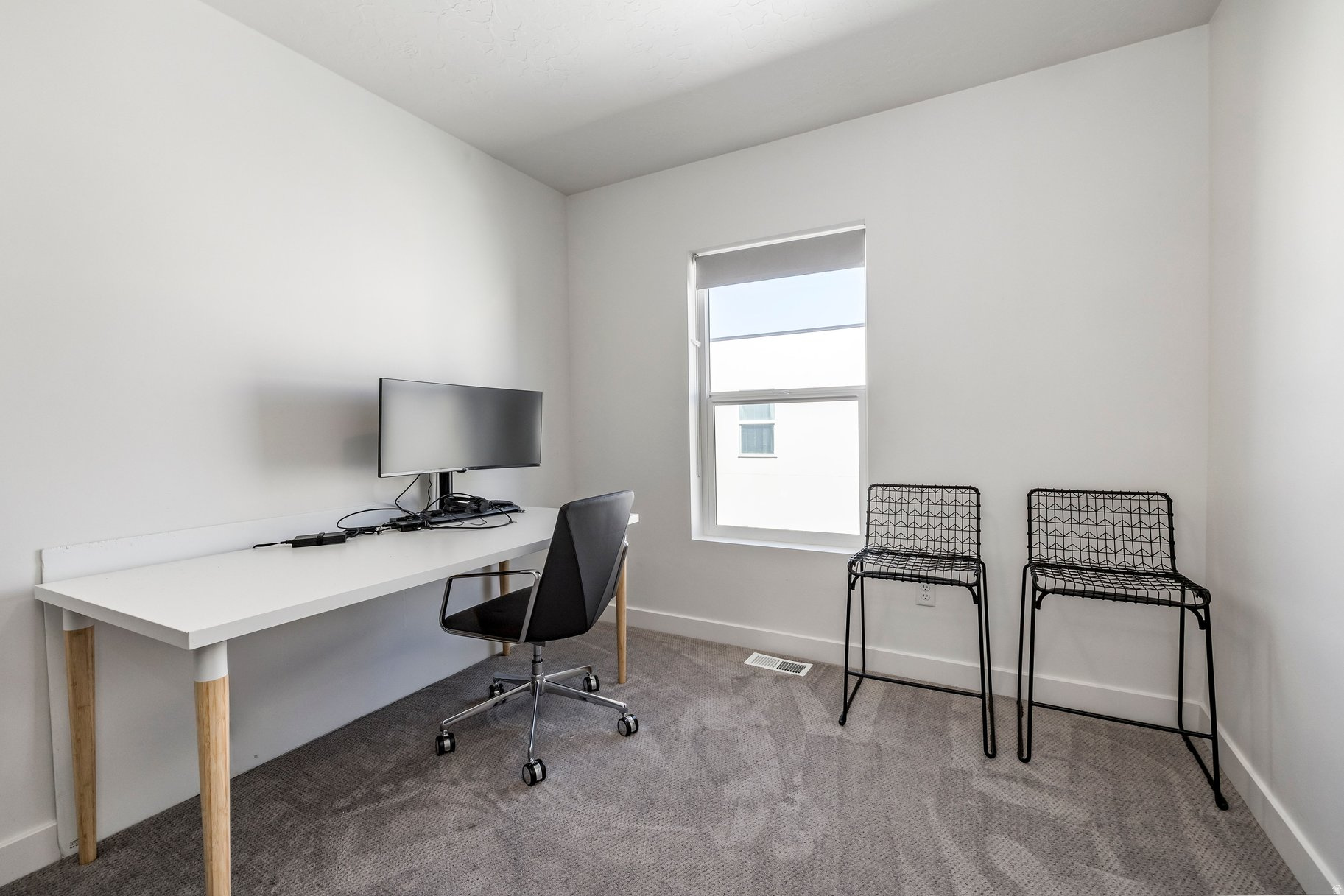 WINNIE - Residential