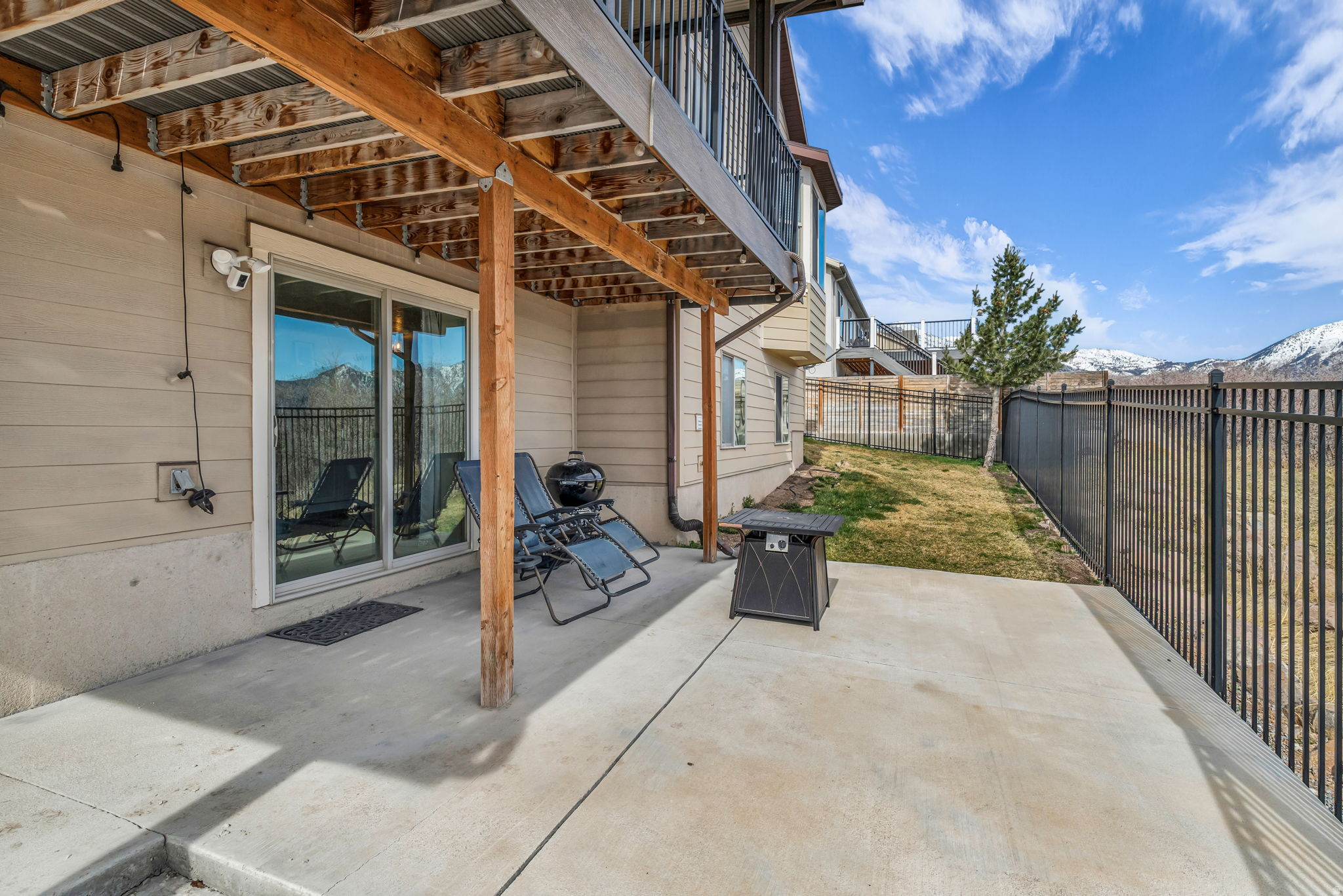 EAGLE CREST 1 - Residential