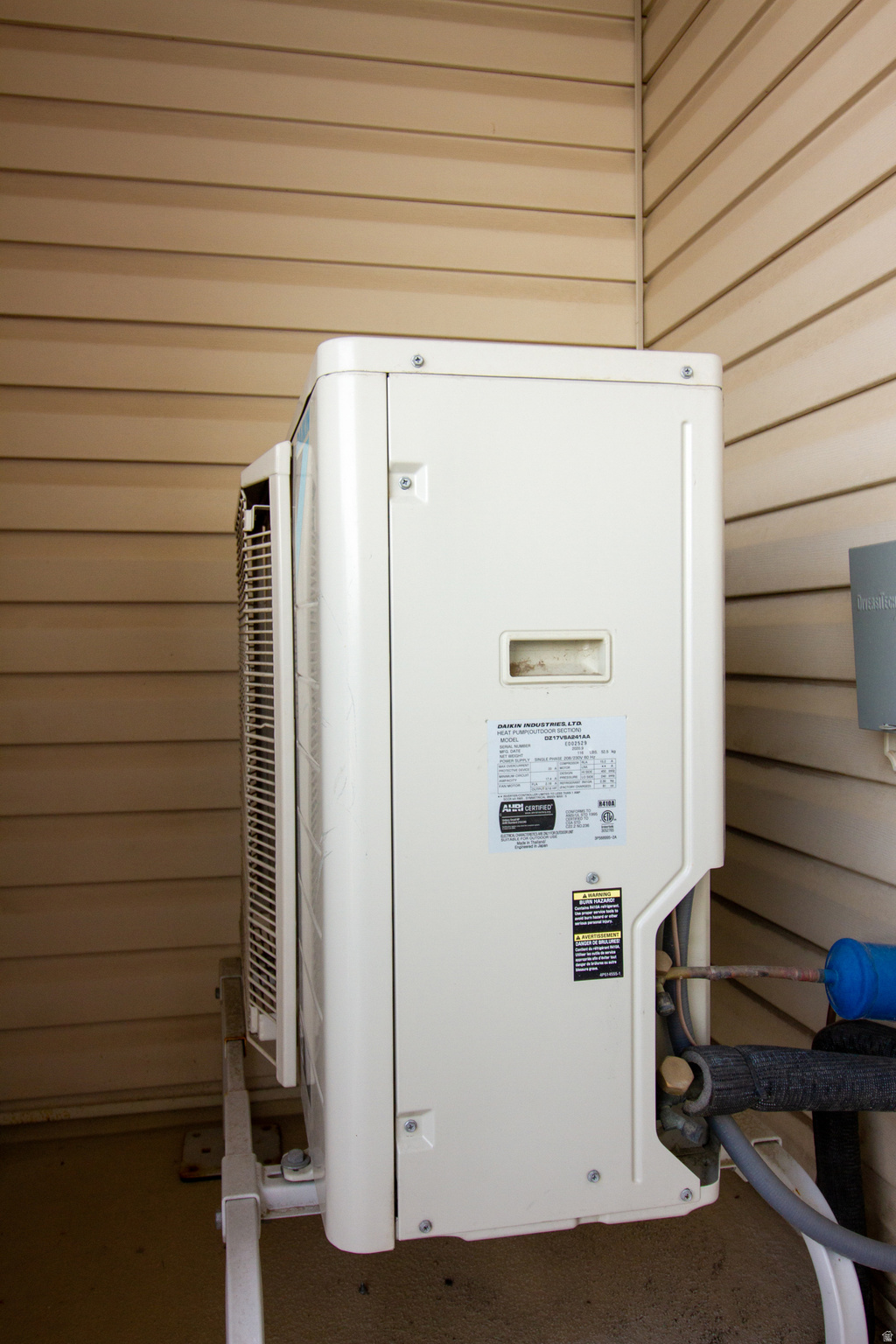 THE MEADOWS - Residential