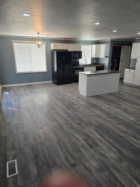 Tiny photo for 3435 S 5020 W, West Valley City, UT 84120 (MLS # 2121284)