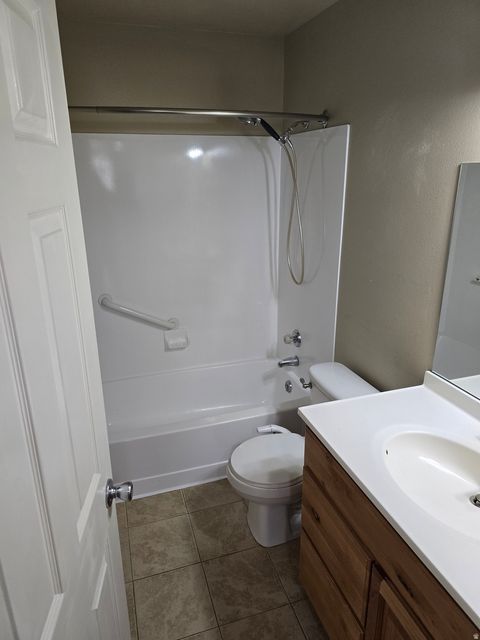 Tiny photo for 3435 S 5020 W, West Valley City, UT 84120 (MLS # 2121284)